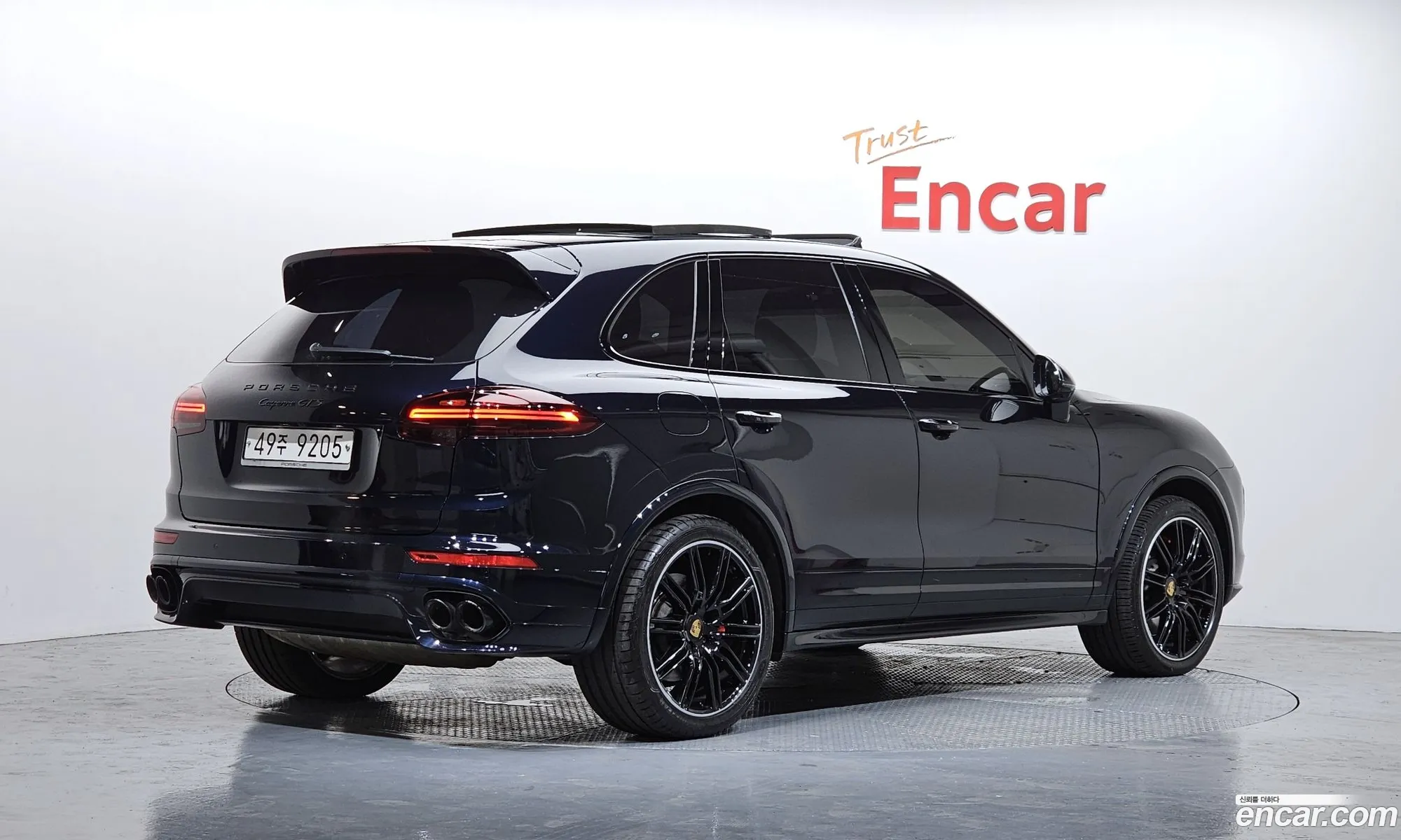 Porsche Cayenne 2017 WP1AD2926JLA80623 — 19