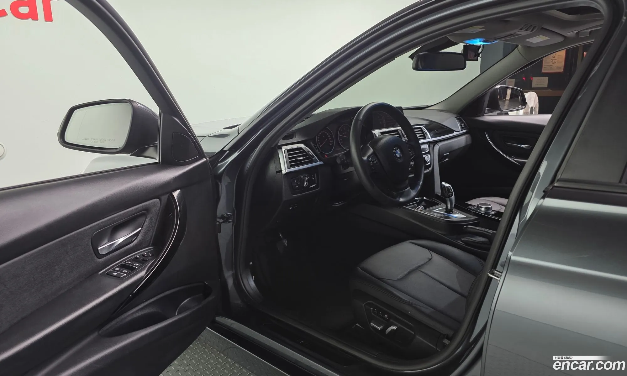 BMW 3 Series 2018 WBA8C5103JP843590 — 20