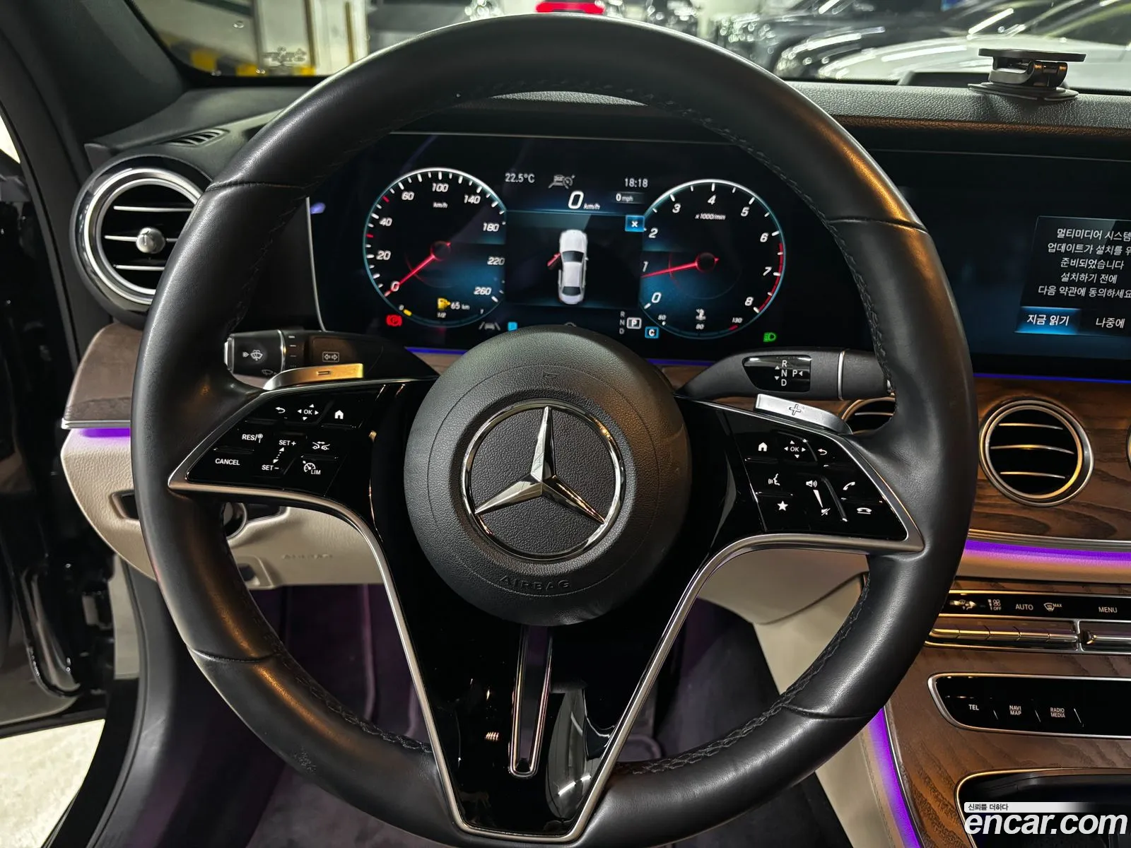 Mercedes-Benz E-Class W213 2022 — 13