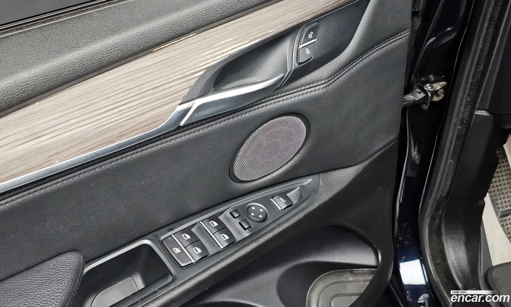 BMW X5 2015 WBAKS6104F0N57102 — 19