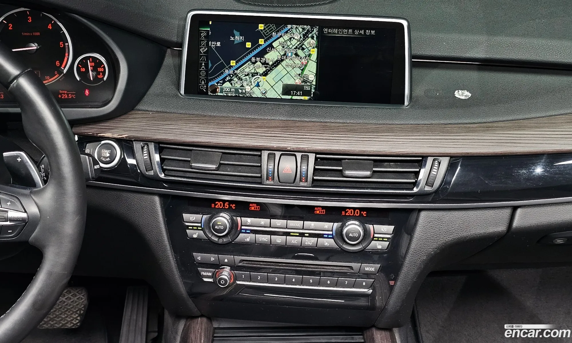 BMW X5 2015 WBAKS6104F0N57102 — 28