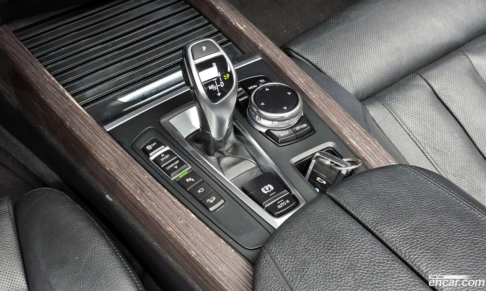 BMW X5 2015 WBAKS6104F0N57102 — 14