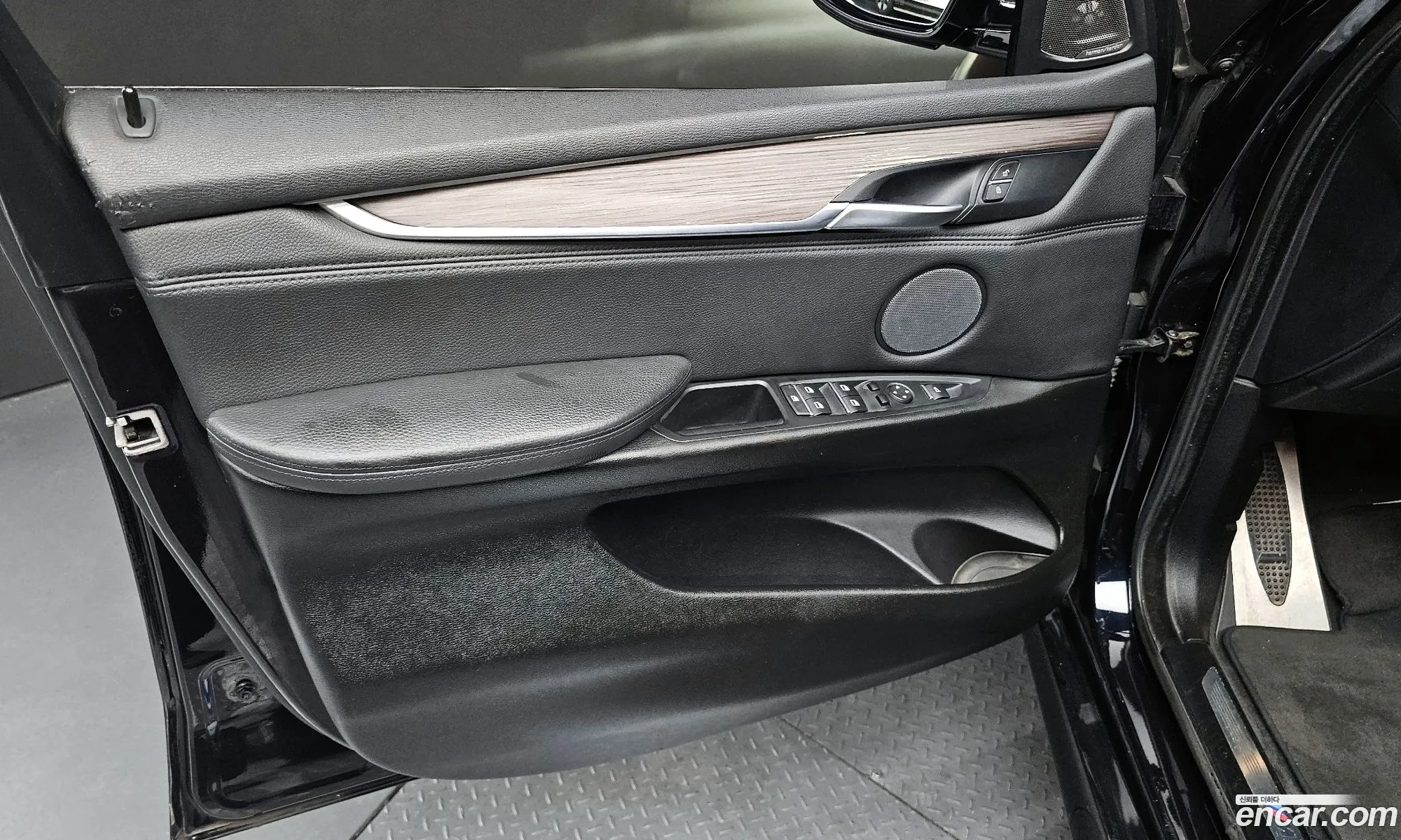 BMW X5 2015 WBAKS6104F0N57102 — 9