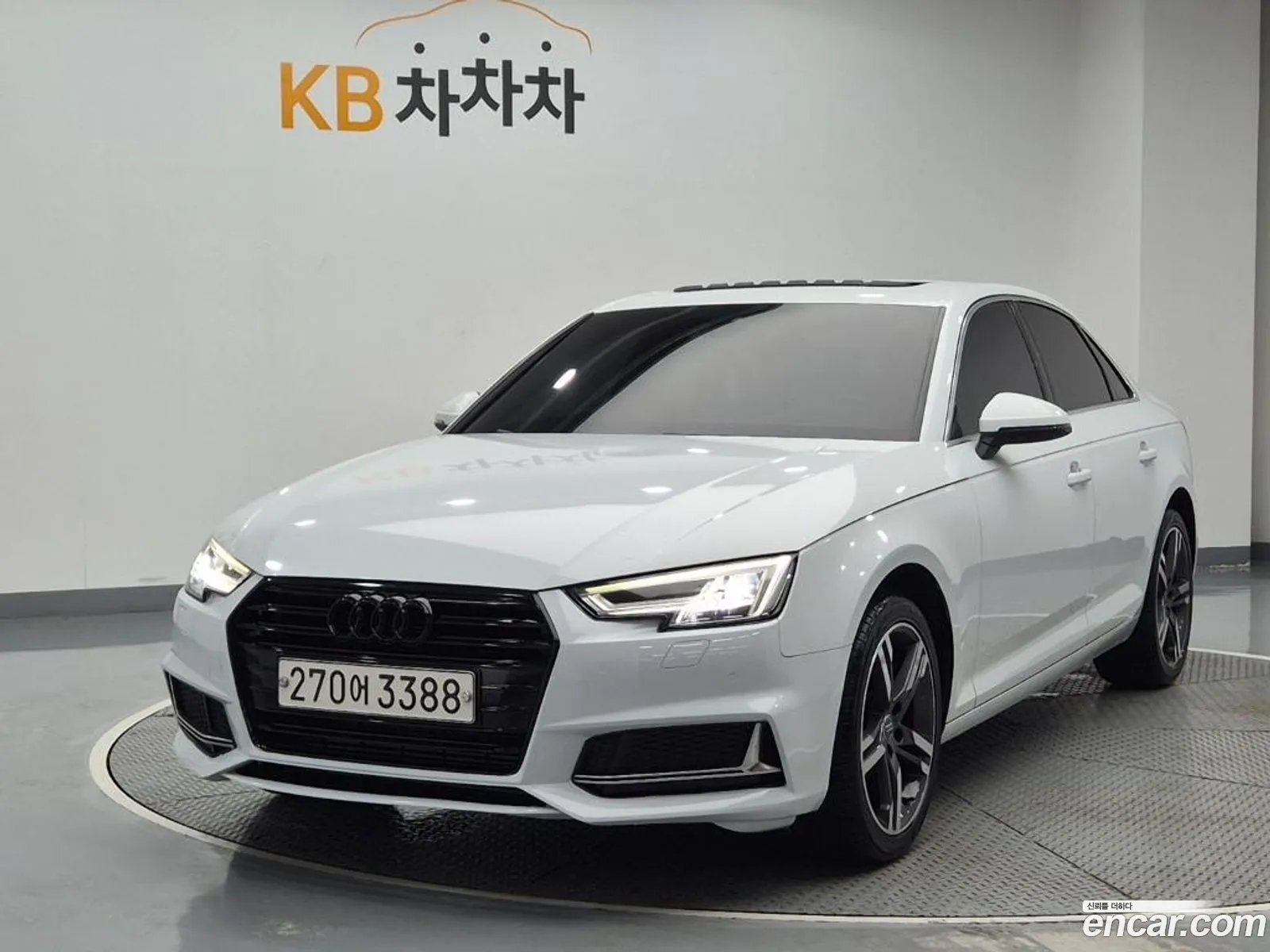 Audi A4 2019 — 16