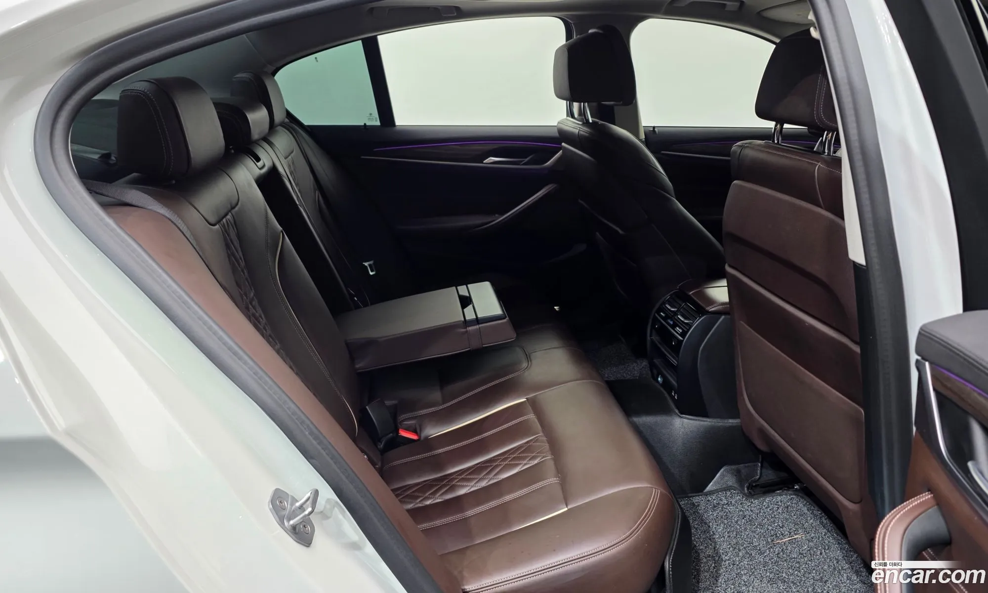 BMW 5 Series 2019 WBAJF310XLCD45946 — 14