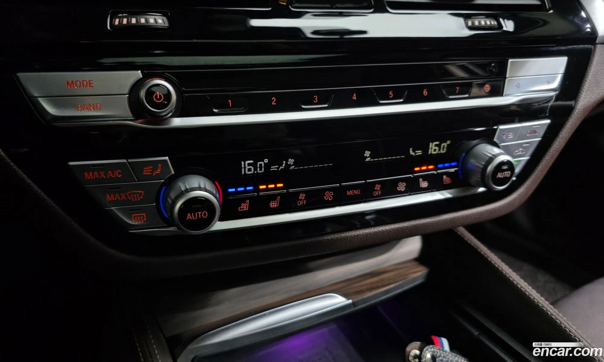 BMW 5 Series 2019 WBAJF310XLCD45946 — 13