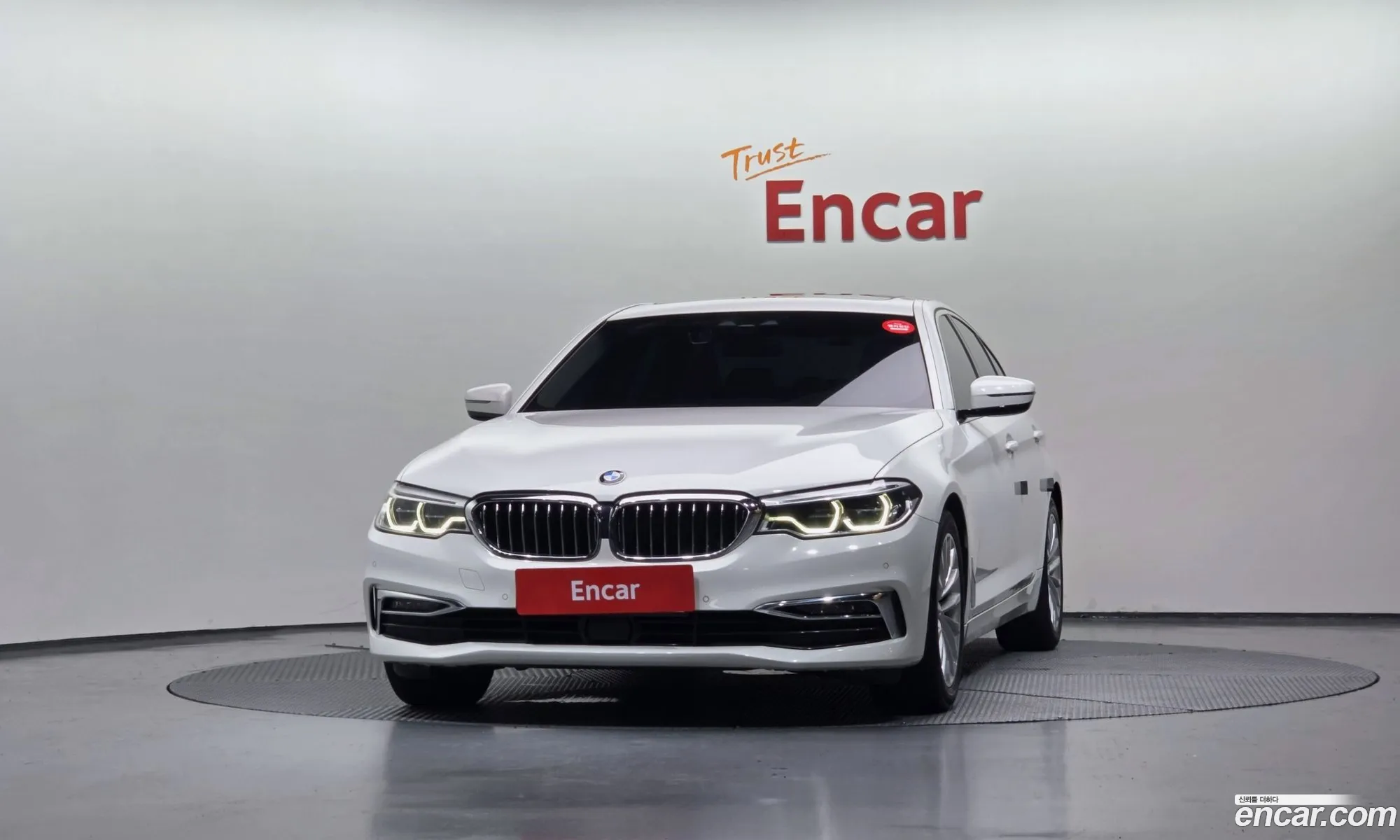 BMW 5 Series 2019 WBAJF310XLCD45946 — 2