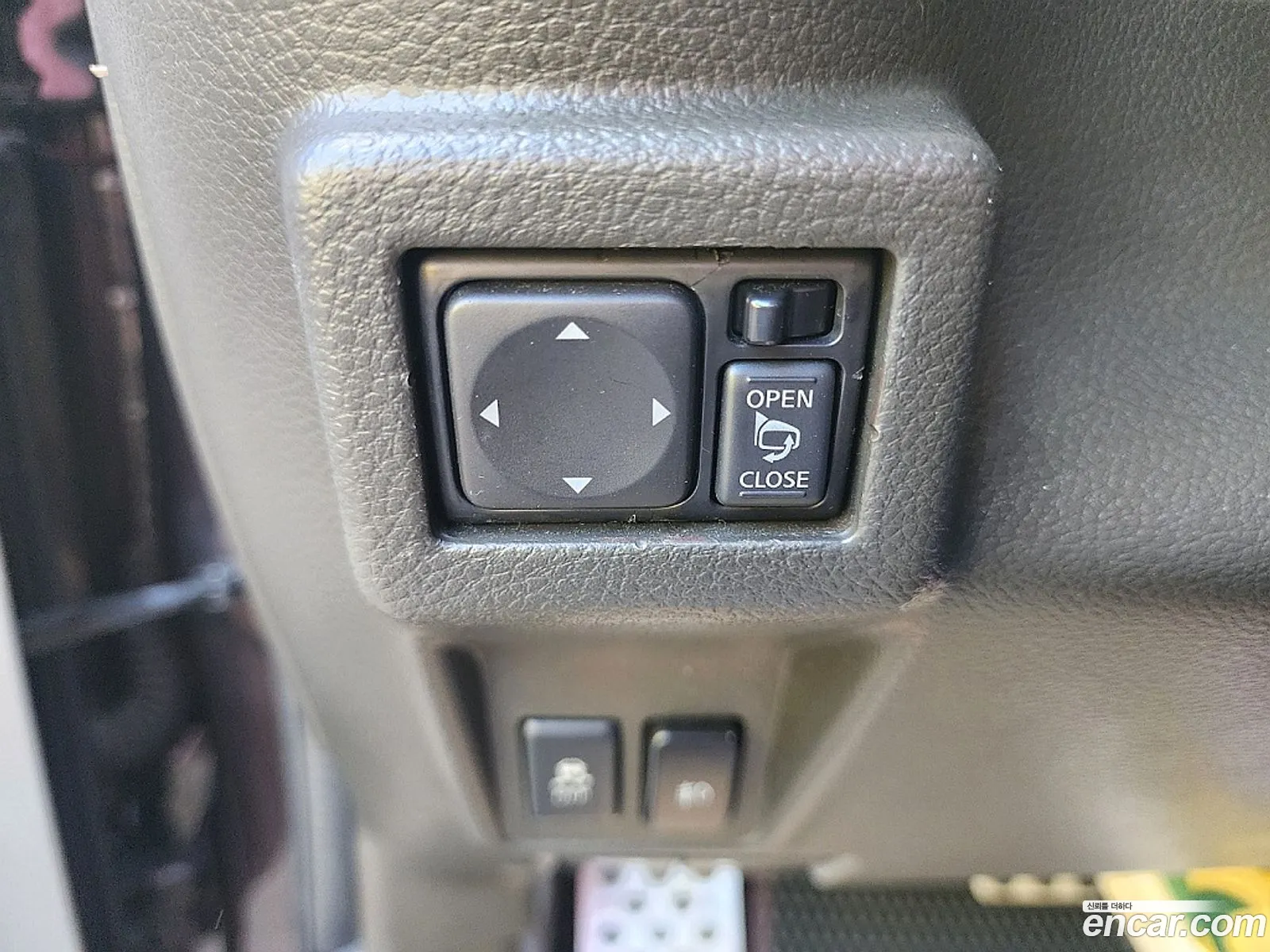 Nissan Cube 2012 — 11