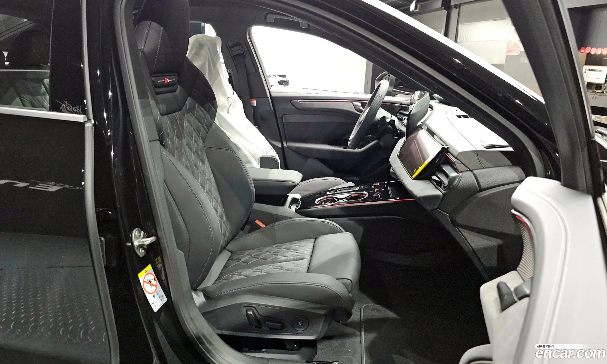 Audi A6 2026 WAUZZZFN0TN039650 — 12