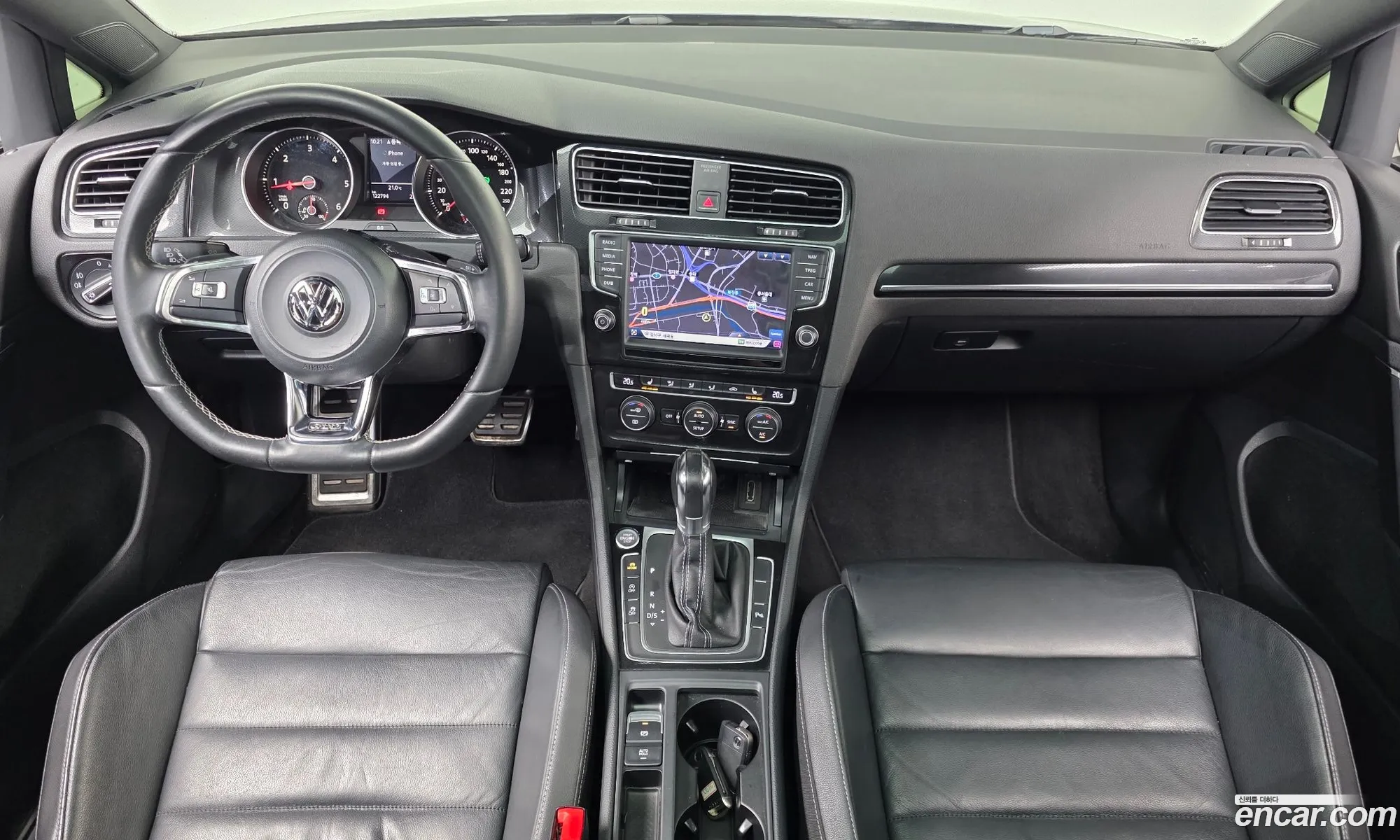 Volkswagen Golf 7th Gen 2014 — 17