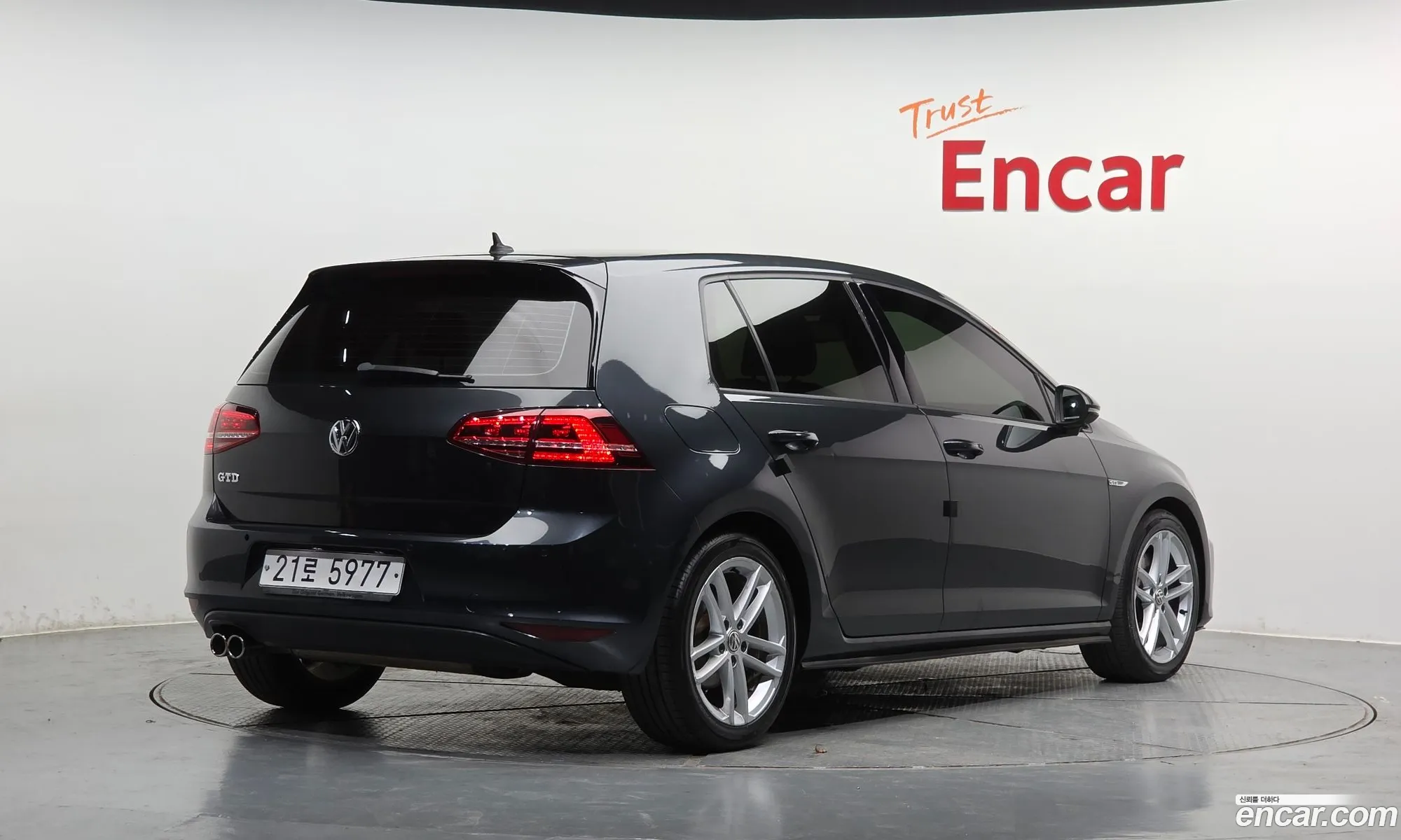 Volkswagen Golf 7th Gen 2014 — 8