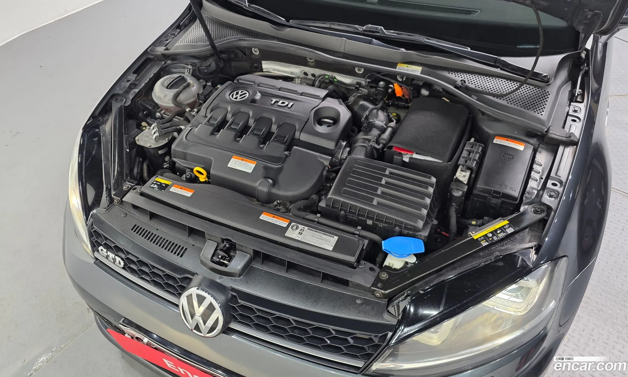 Volkswagen Golf 7th Gen 2014 — 14