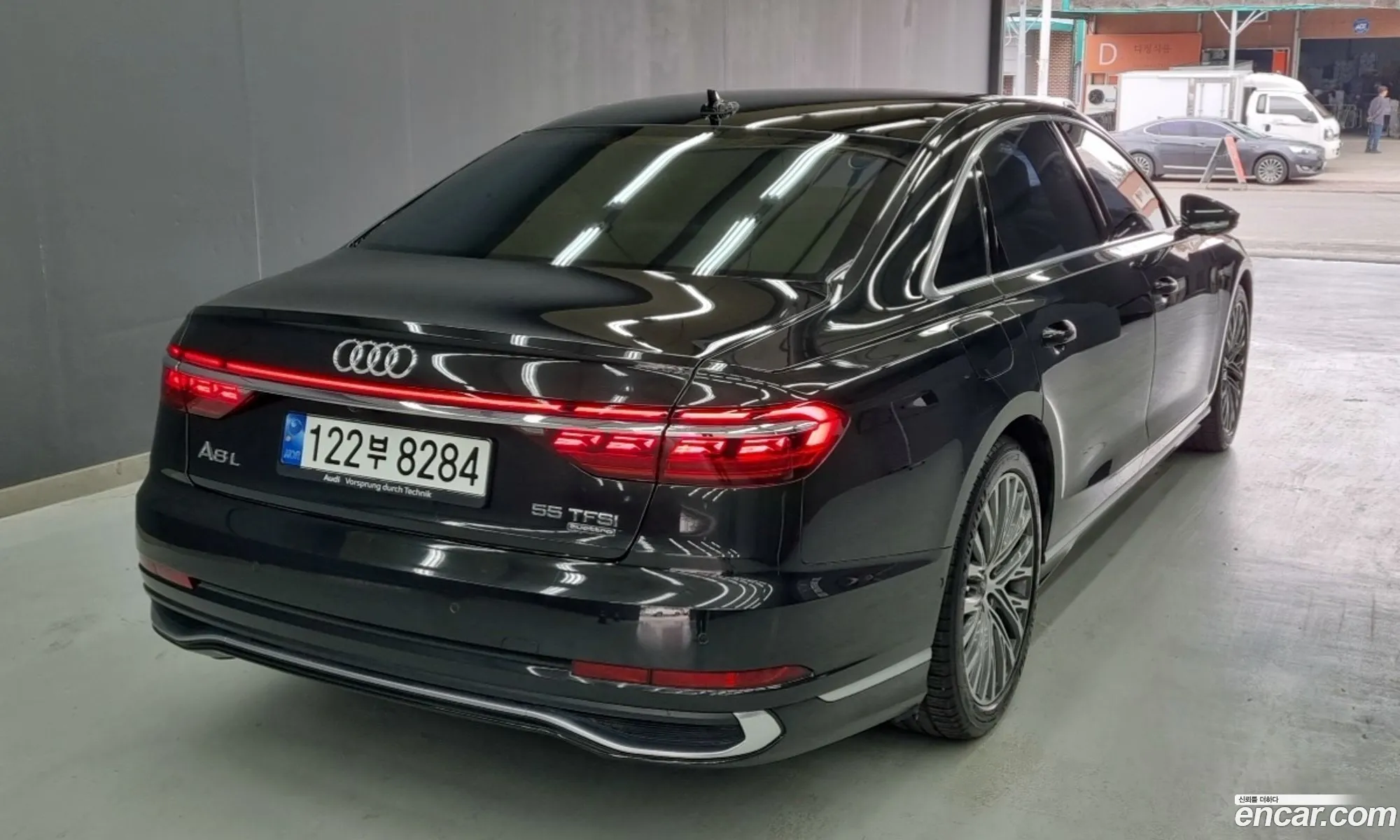 Audi A8 2023 — 15