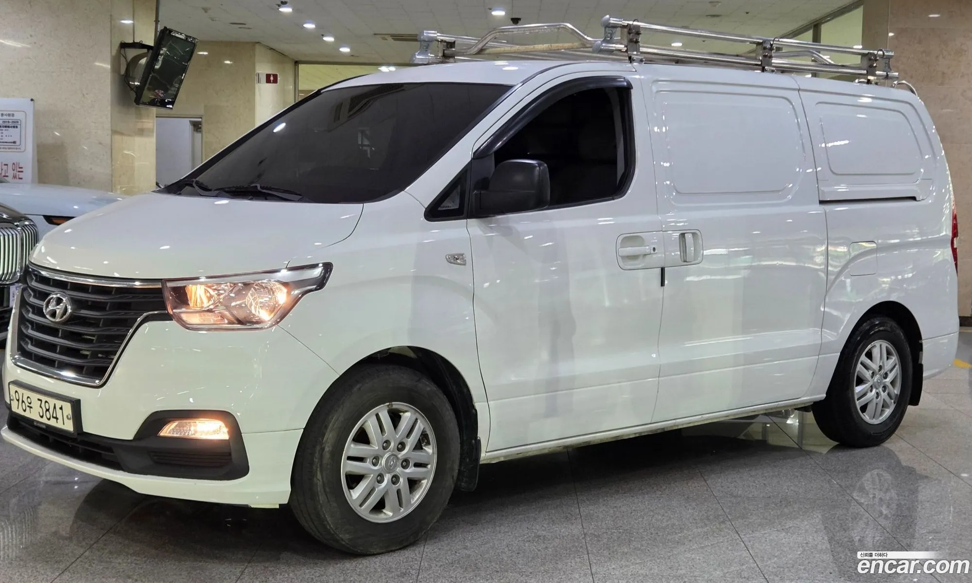 Hyundai Grand Starex 2021 — 4