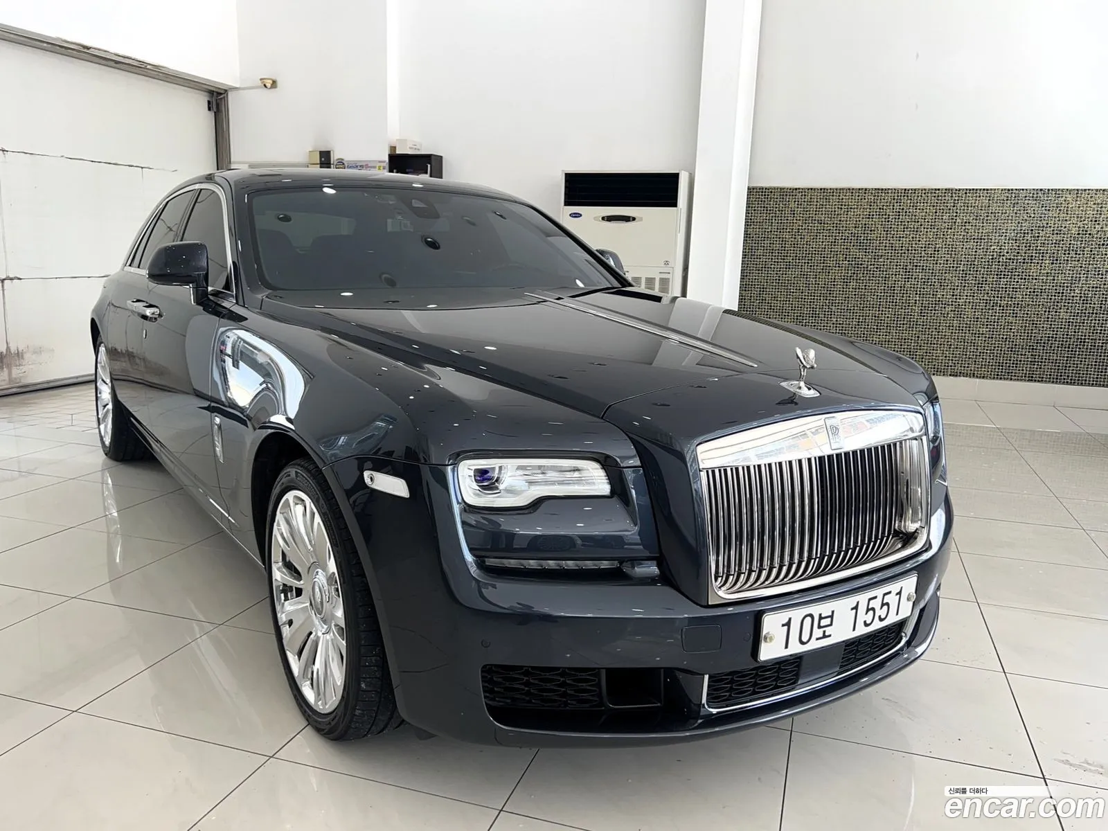 Rolls-Royce Ghost 2018 — 15