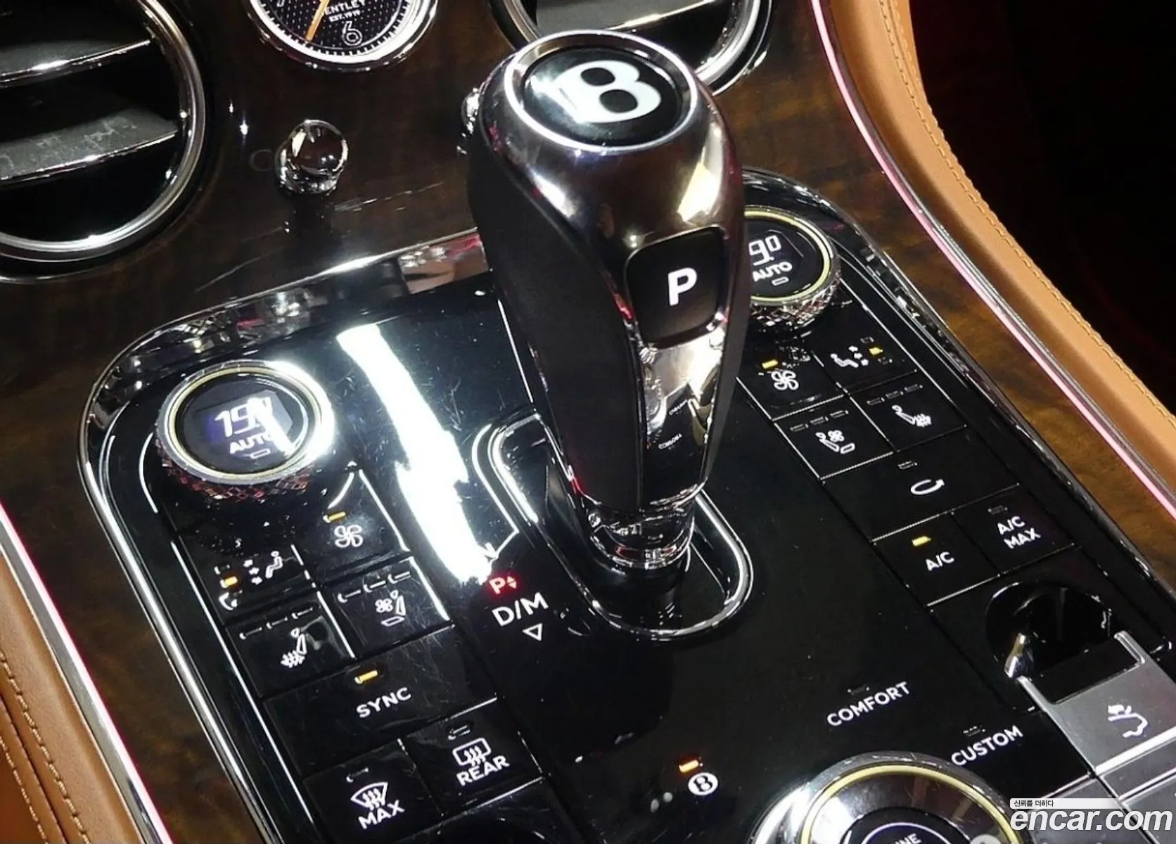 Bentley Continental GT 2018 — 10
