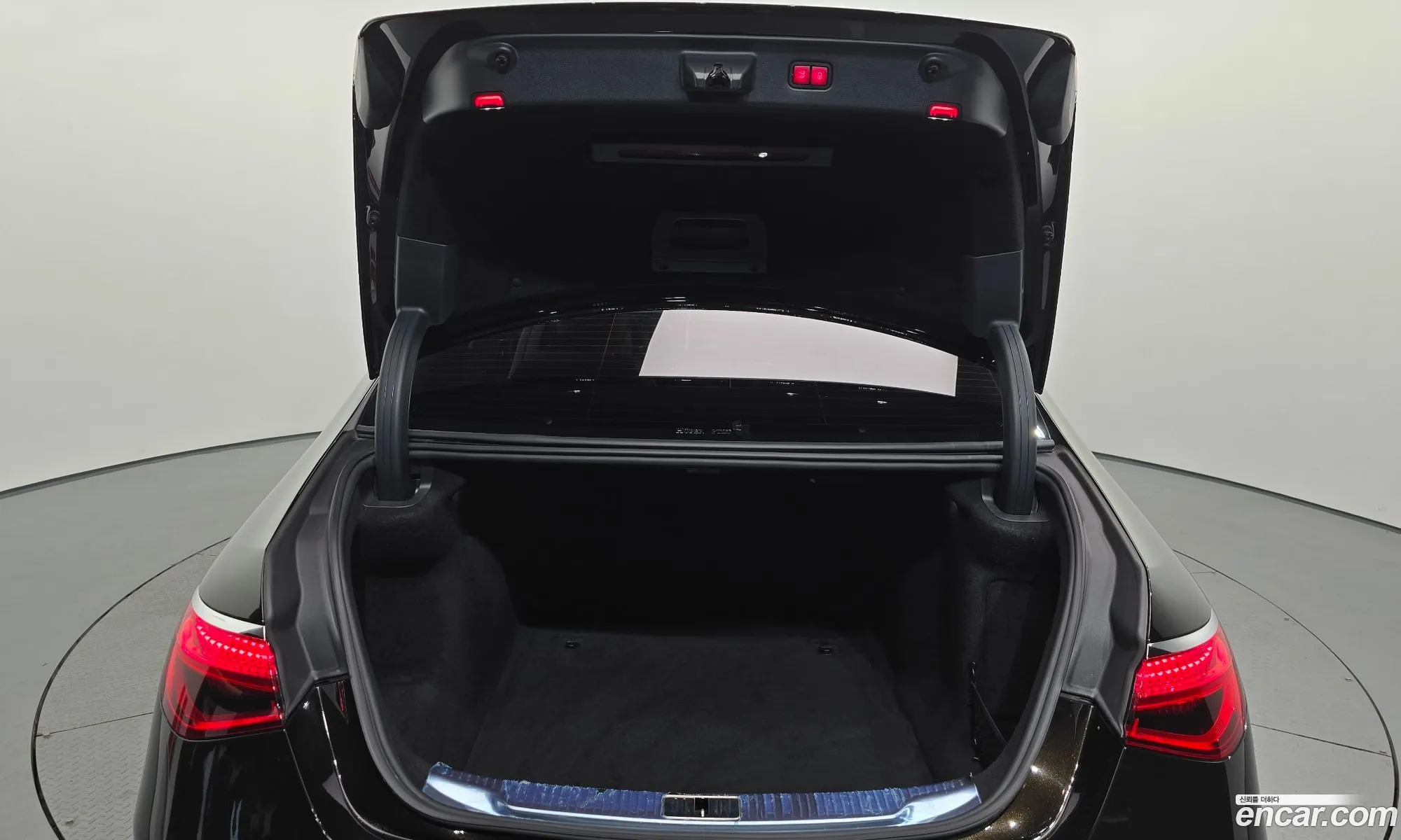 Mercedes-Benz S-Class W223 2021 — 10