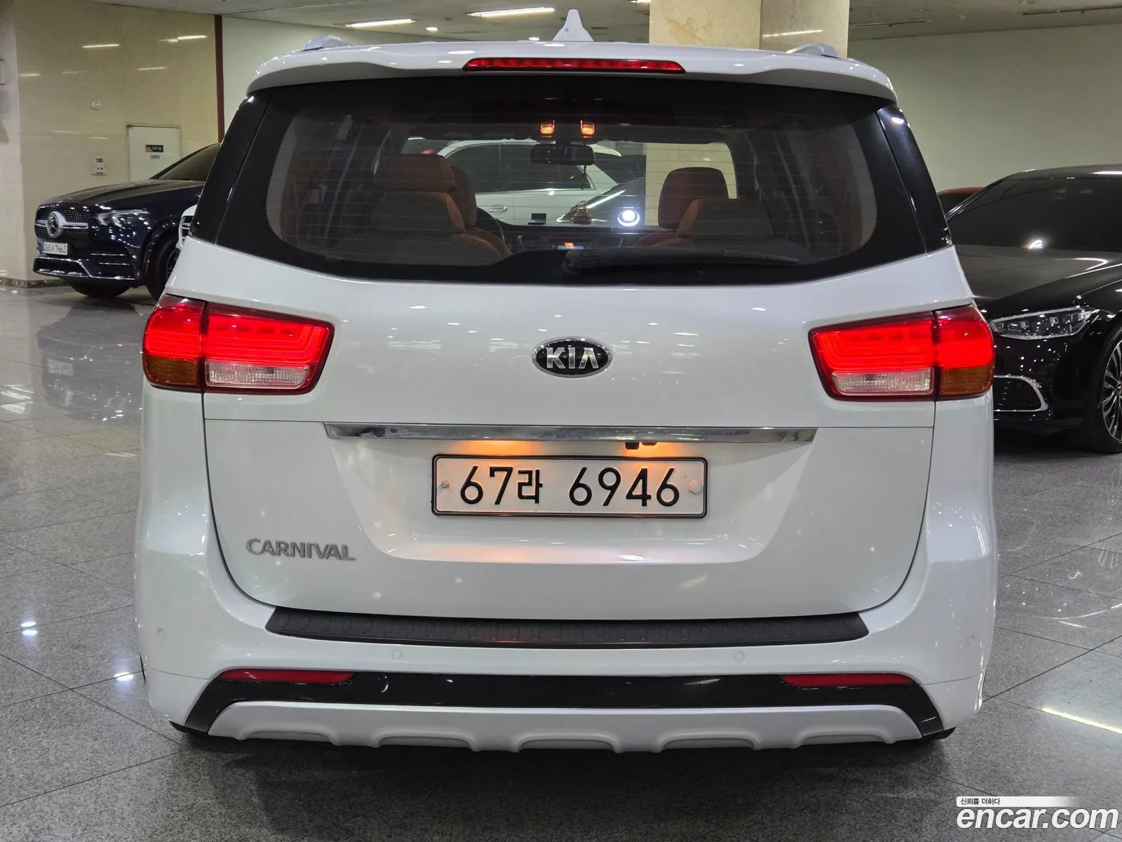 Kia Carnival 2014 — 2
