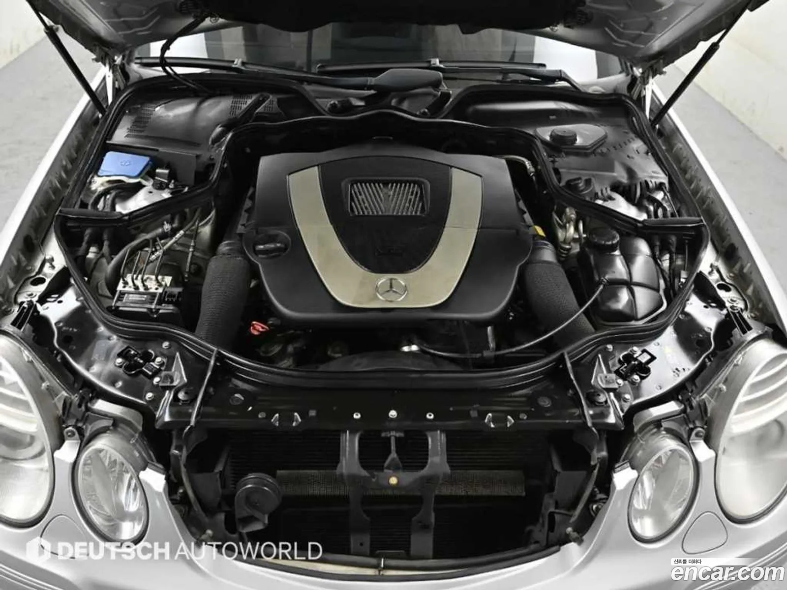 Mercedes-Benz E-Class W211 2009 — 7