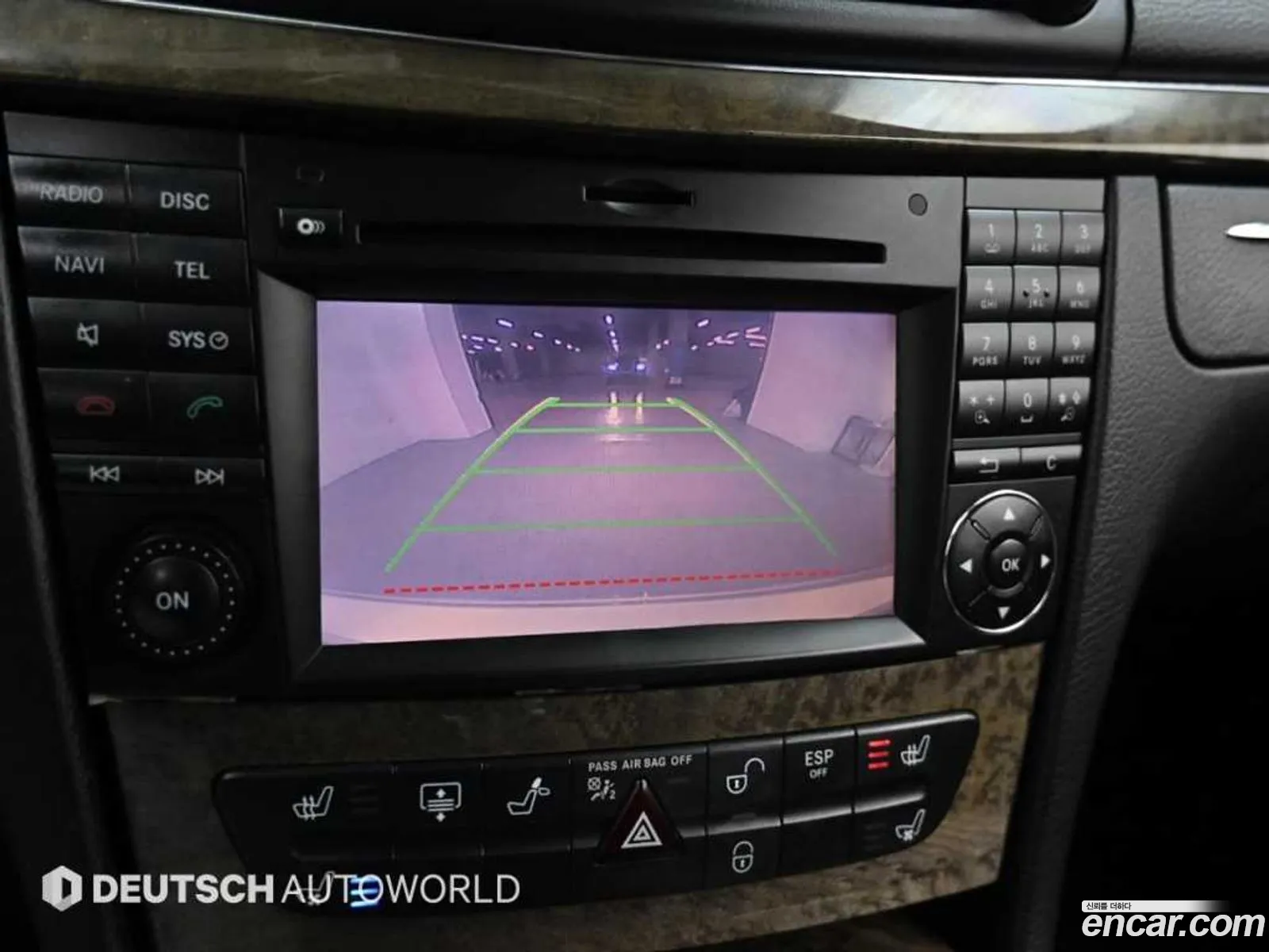 Mercedes-Benz E-Class W211 2009 — 17