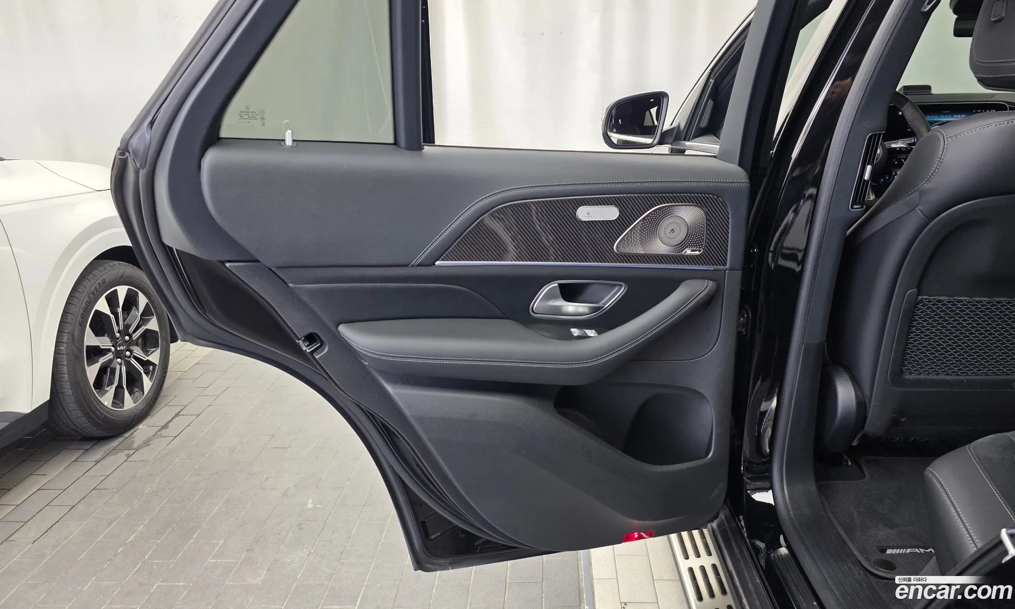 Mercedes-Benz GLE-Class W167 2024 — 25