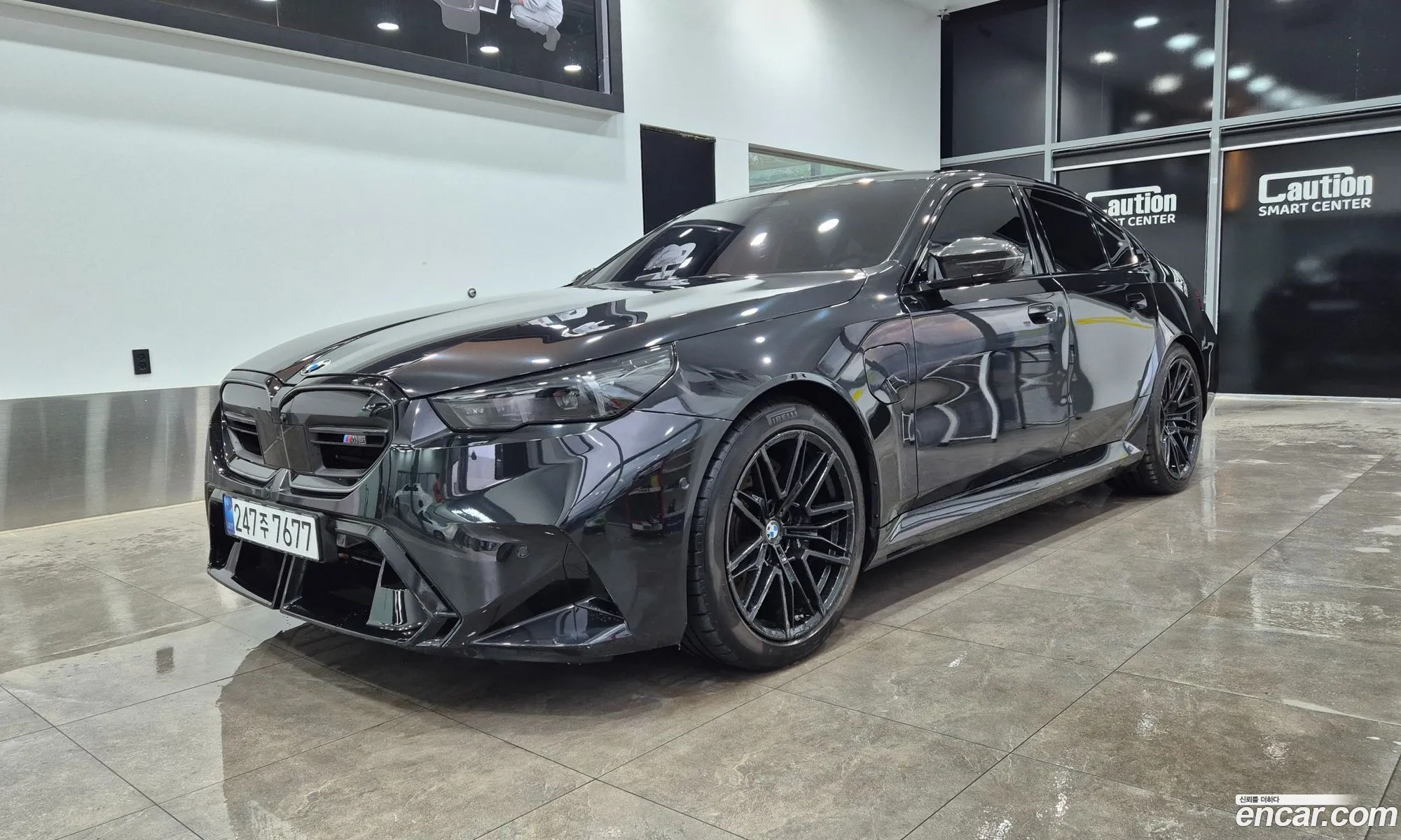 BMW M5 2025 — 2