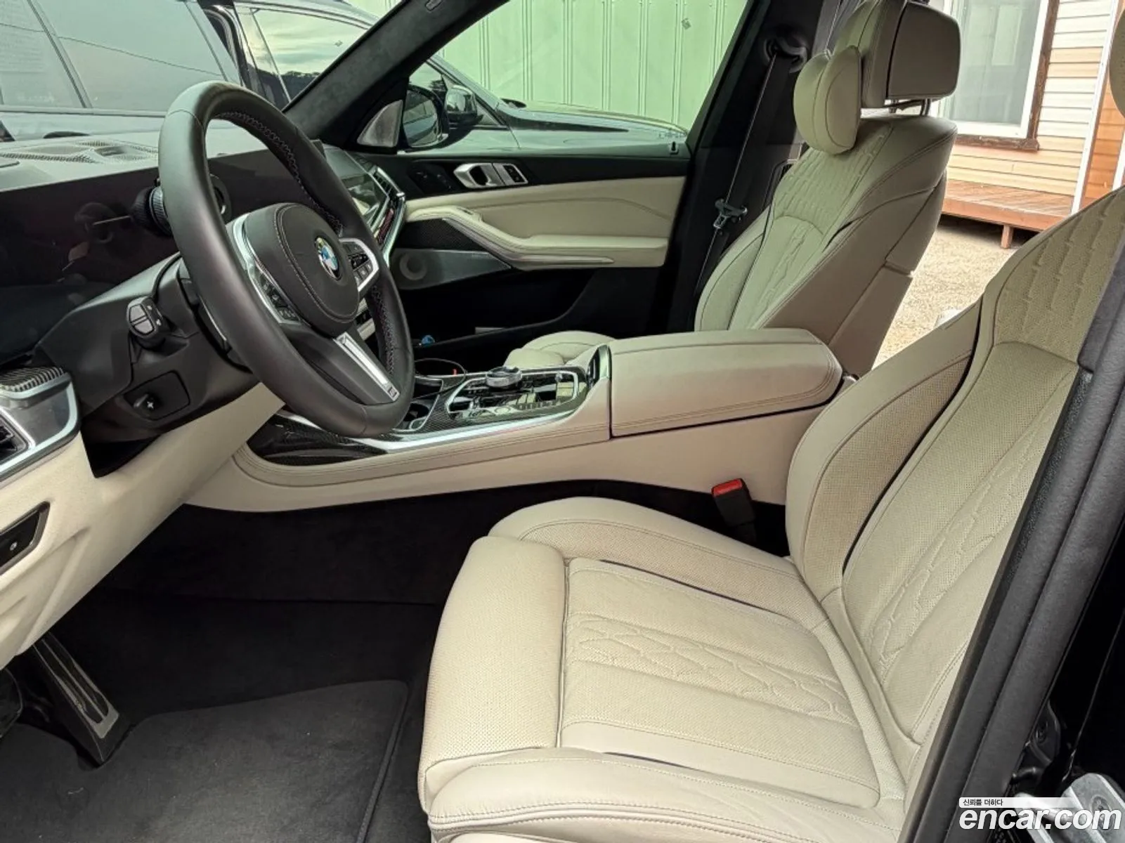 BMW X7 2025 — 7
