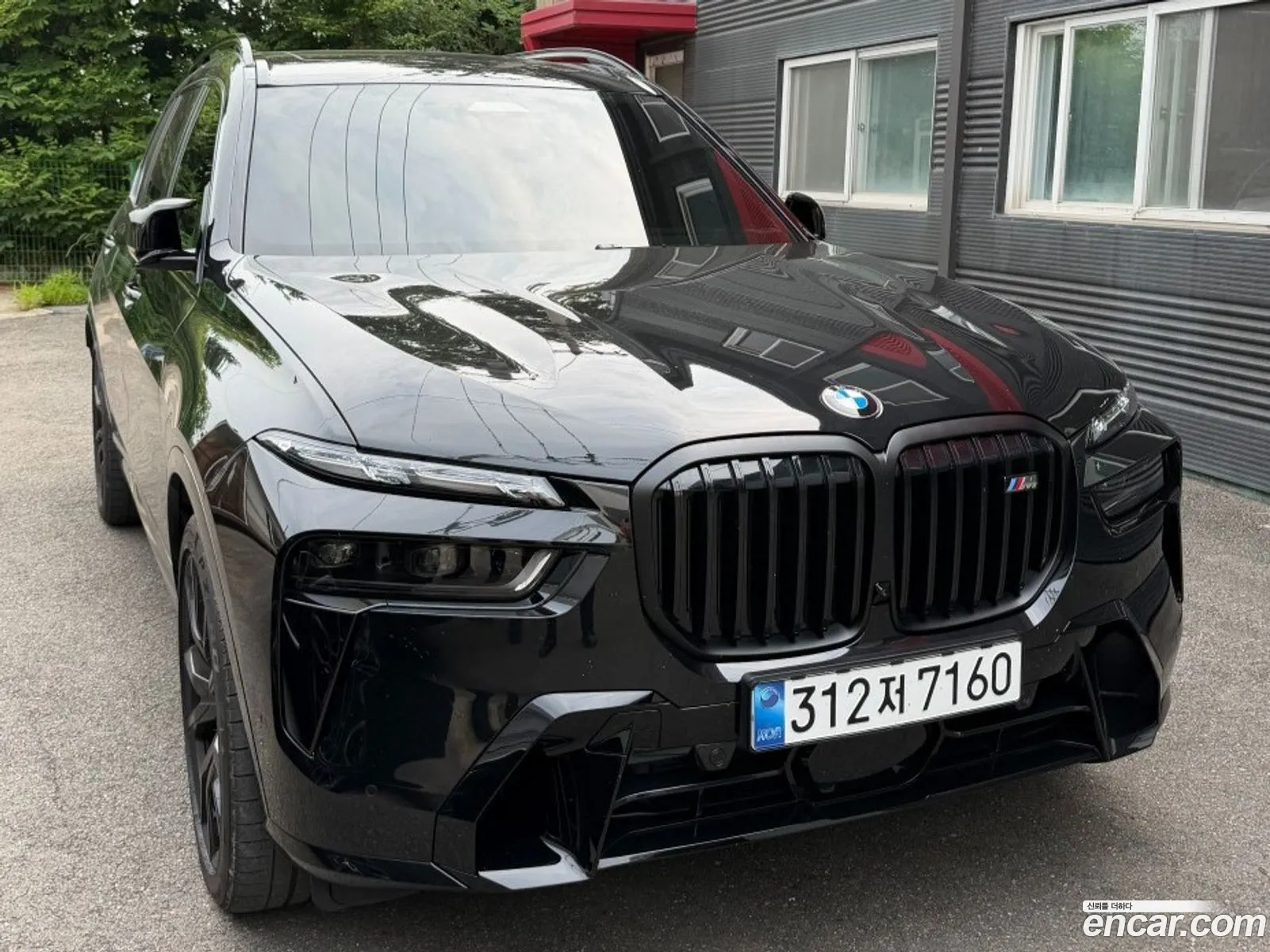BMW X7 2025 — 10