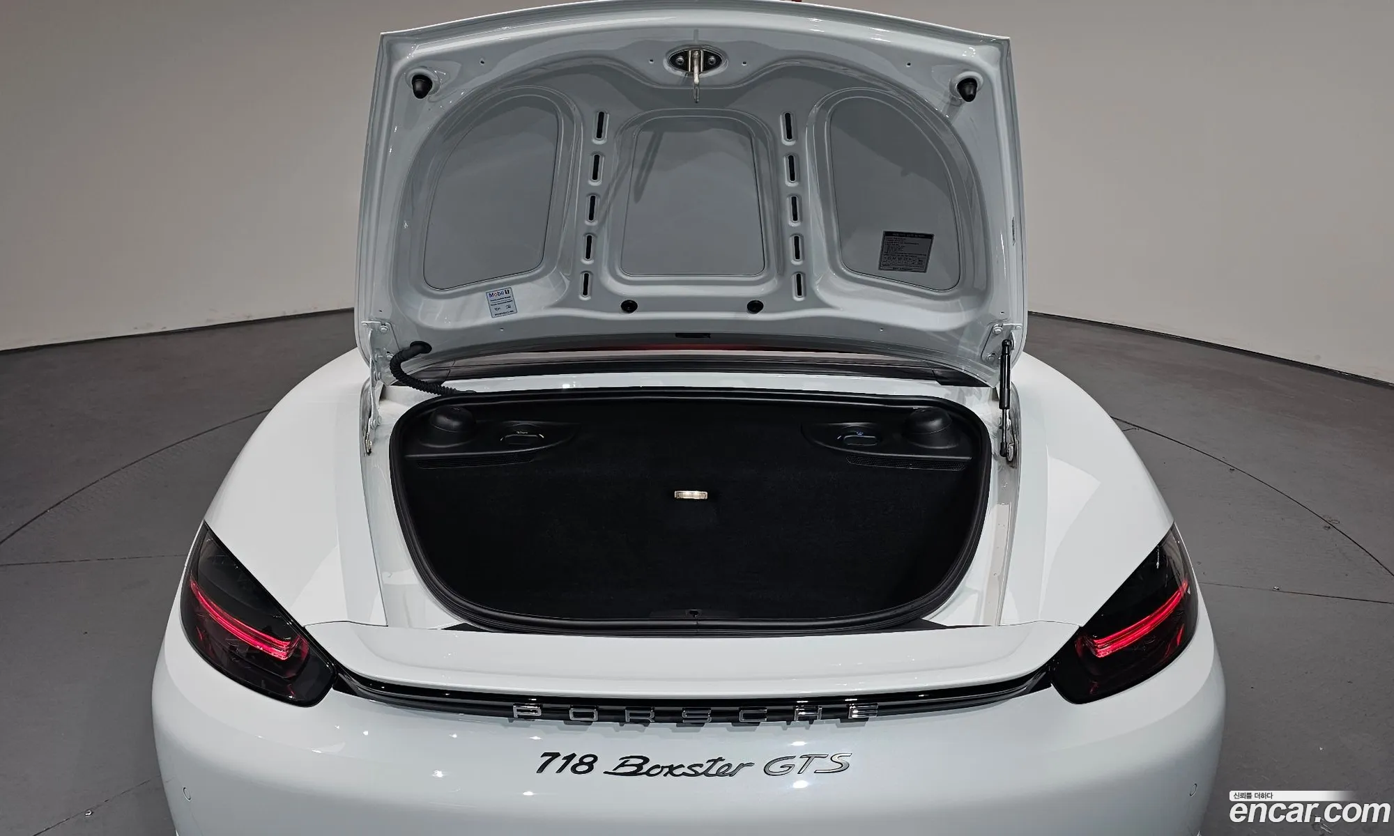 Porsche 718 Boxster 2019 WP0CB2985KS228501 — 2
