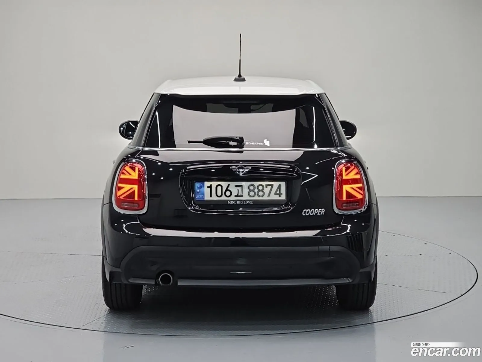Mini Cooper 2023 — 12