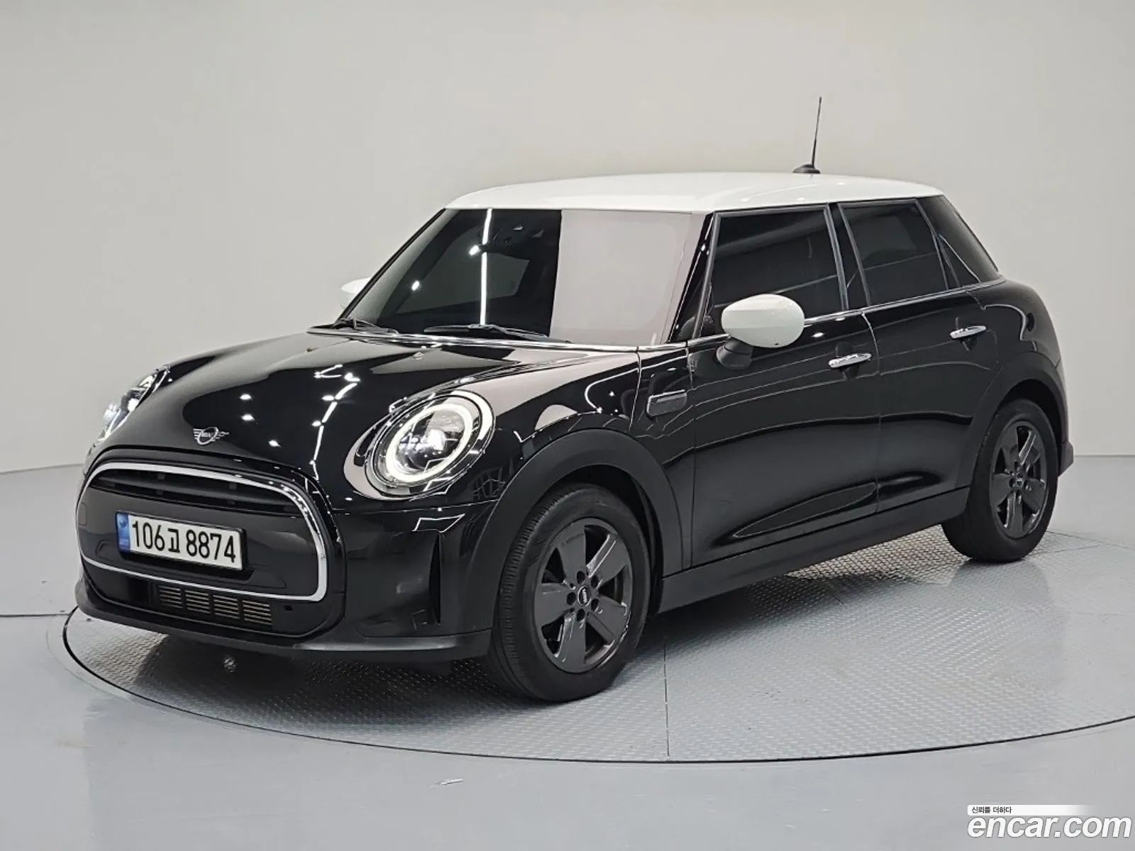 Mini Cooper 2023 — 19
