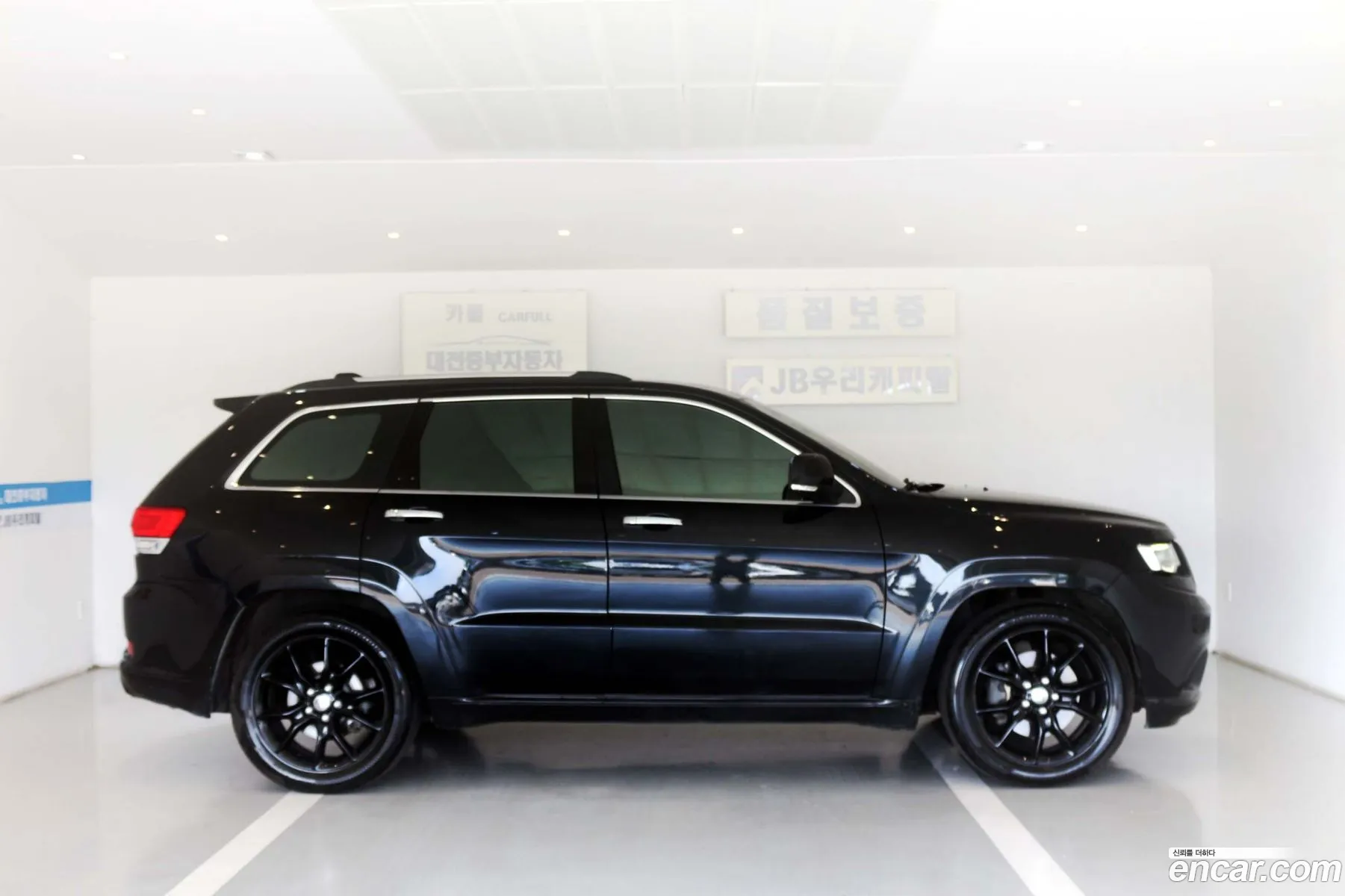 Jeep Grand Cherokee 2016 — 20