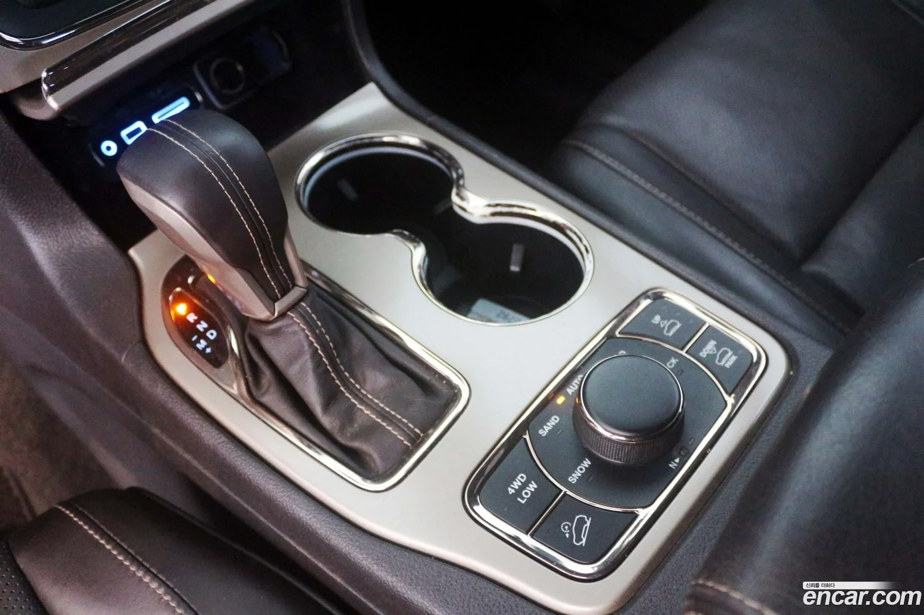 Jeep Grand Cherokee 2016 — 18