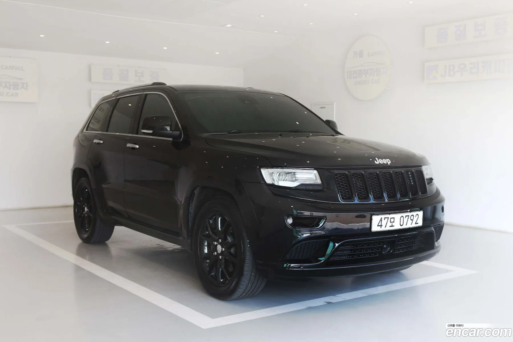 Jeep Grand Cherokee 2016 — 16