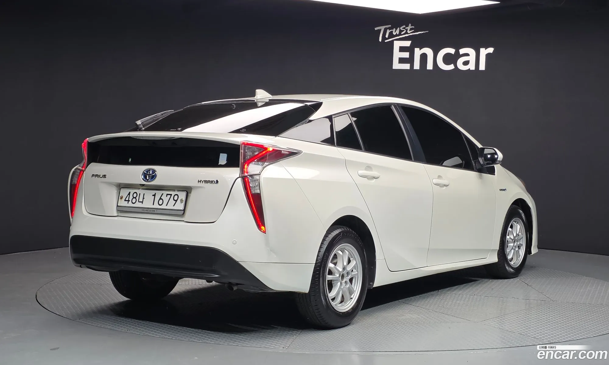 Toyota Prius 2018 JTDKBRFUXJ3600929 — 4