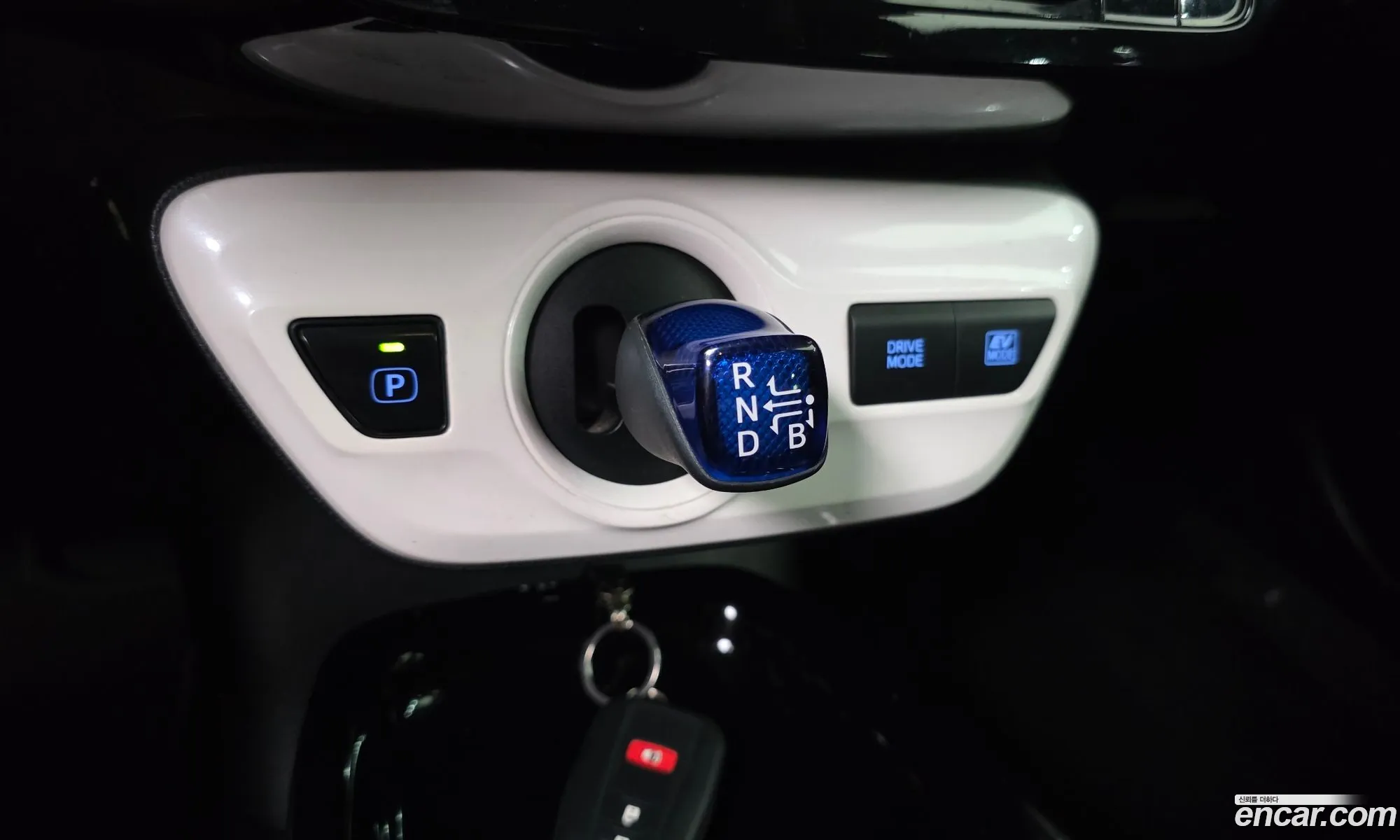 Toyota Prius 2018 JTDKBRFUXJ3600929 — 19