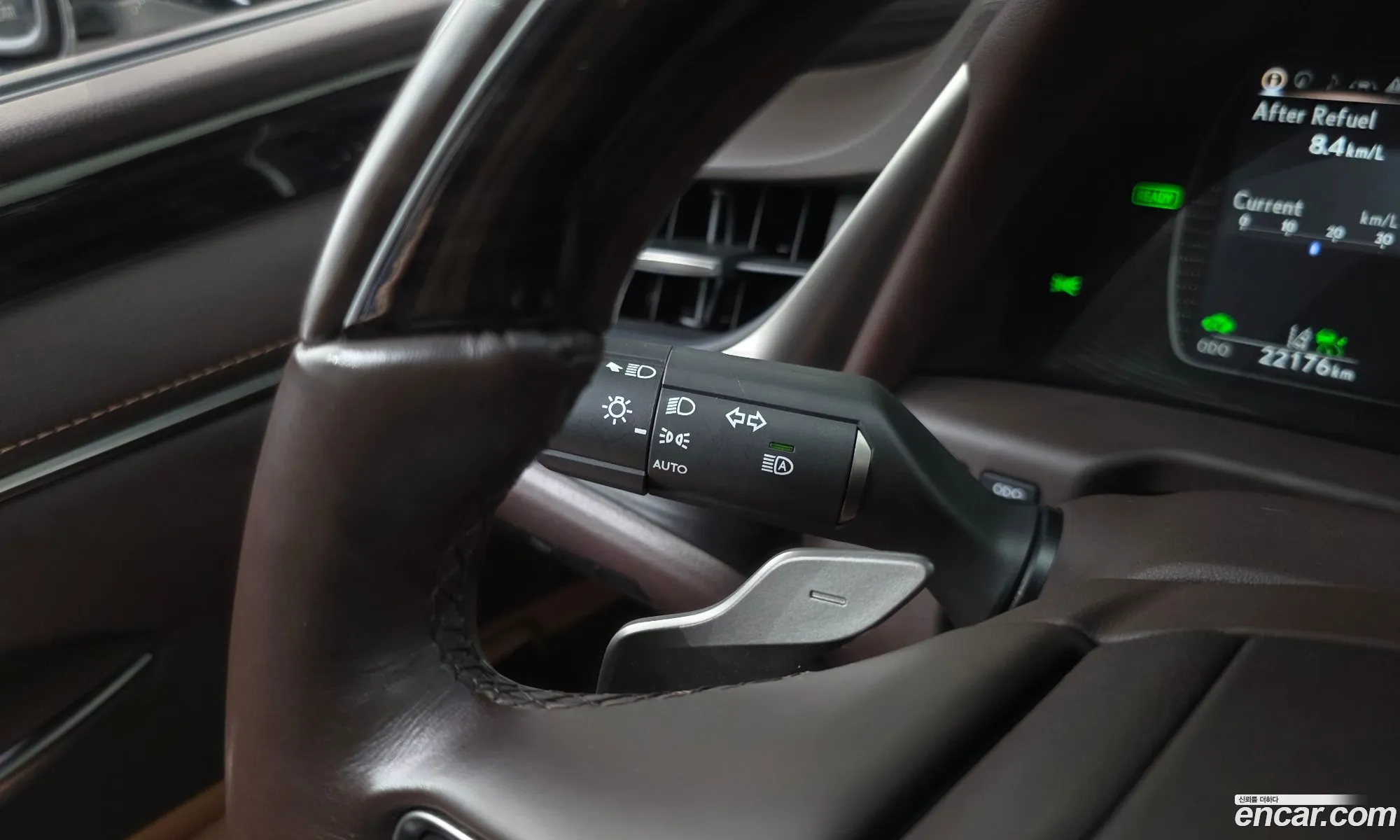 Lexus ES300h 7th Gen 2020 — 31