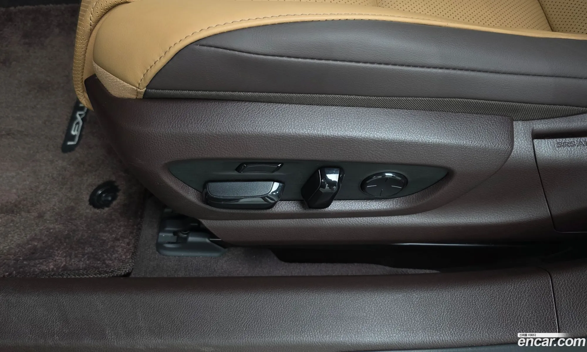 Lexus ES300h 7th Gen 2020 — 20