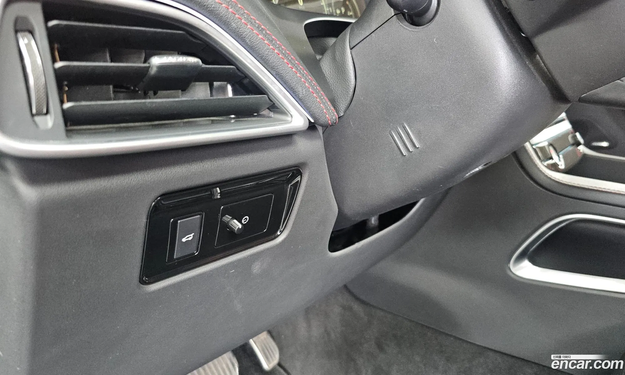 Jaguar F-Pace 2017 SADCA2BK9HA076959 — 13