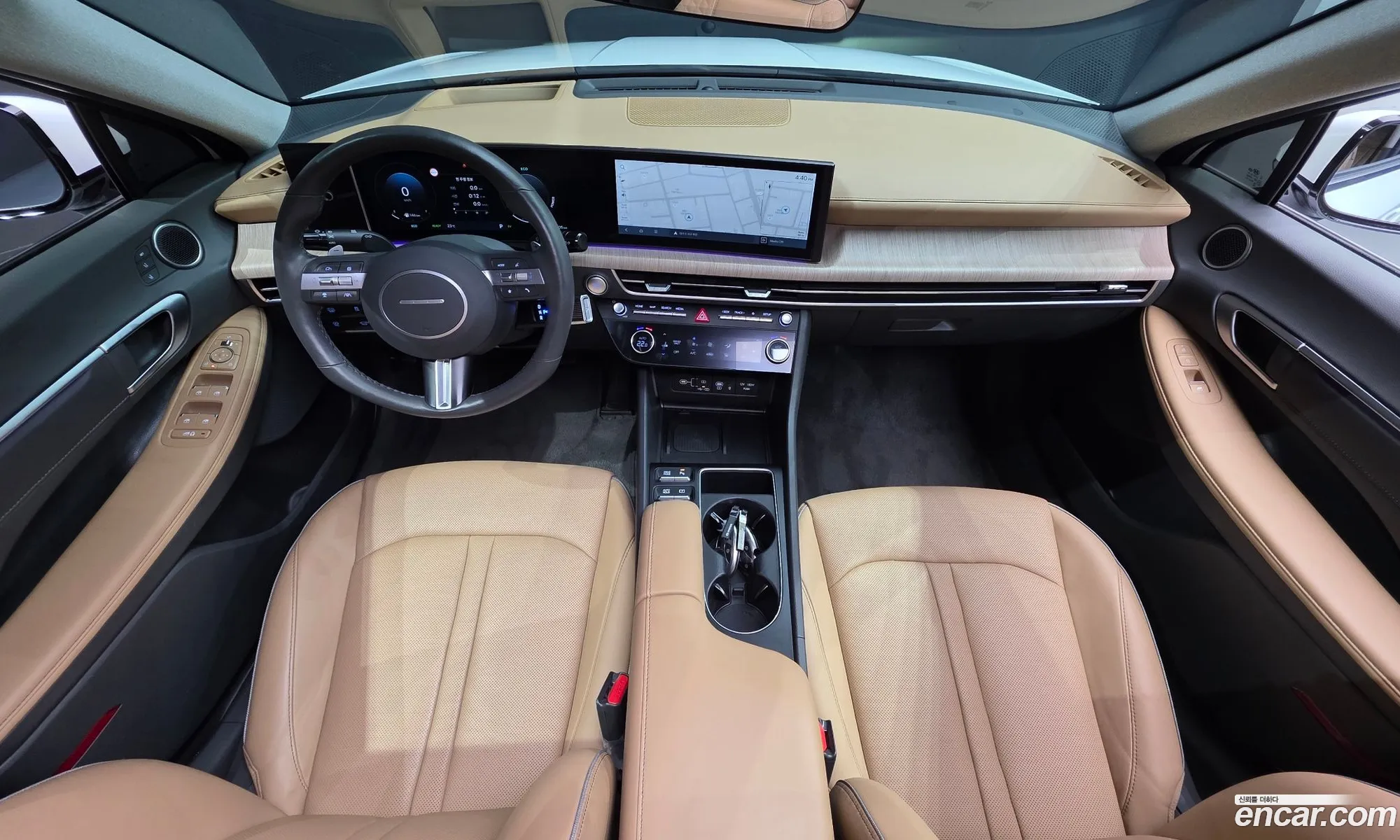 Hyundai Sonata the Edge Hybrid 2024 — 4