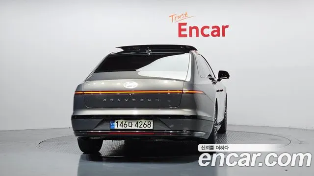 Hyundai Grandeur Hybrid 2024 — 3