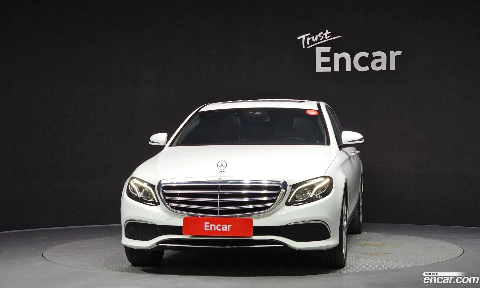Mercedes-Benz E-Class W213 2019 WDDZF0EB2KA668532 — 4