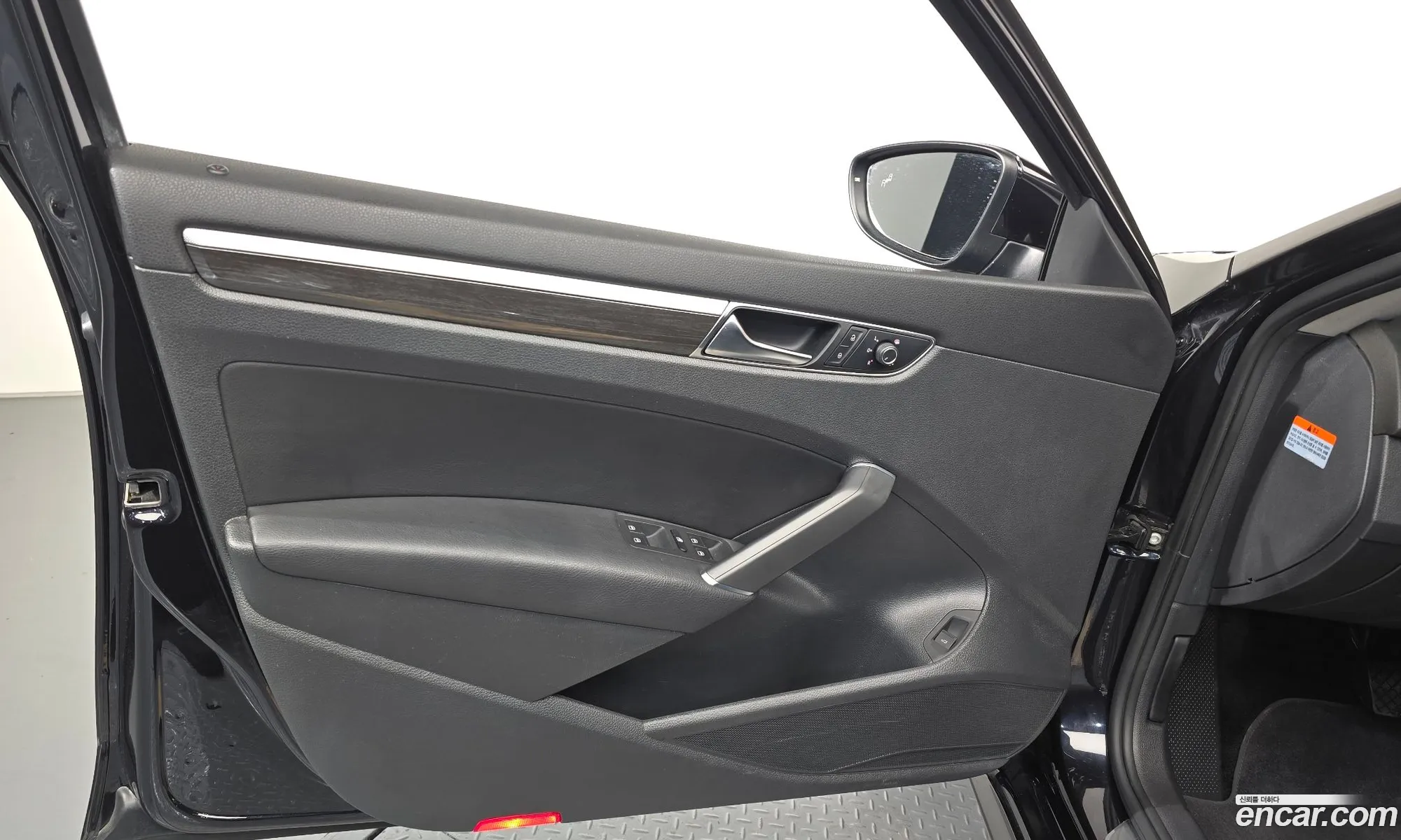 Volkswagen Passat 2018 — 9