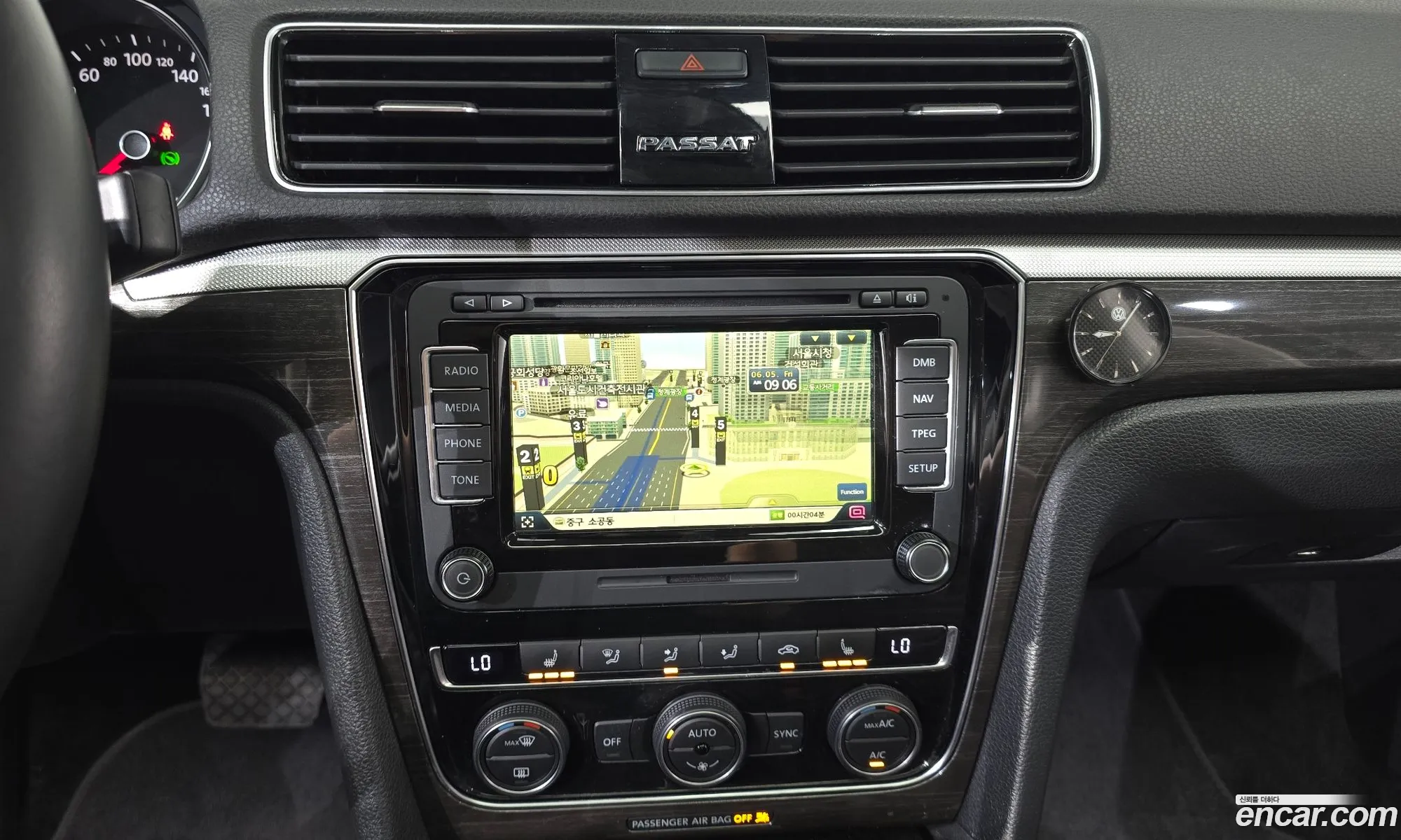 Volkswagen Passat 2018 — 18