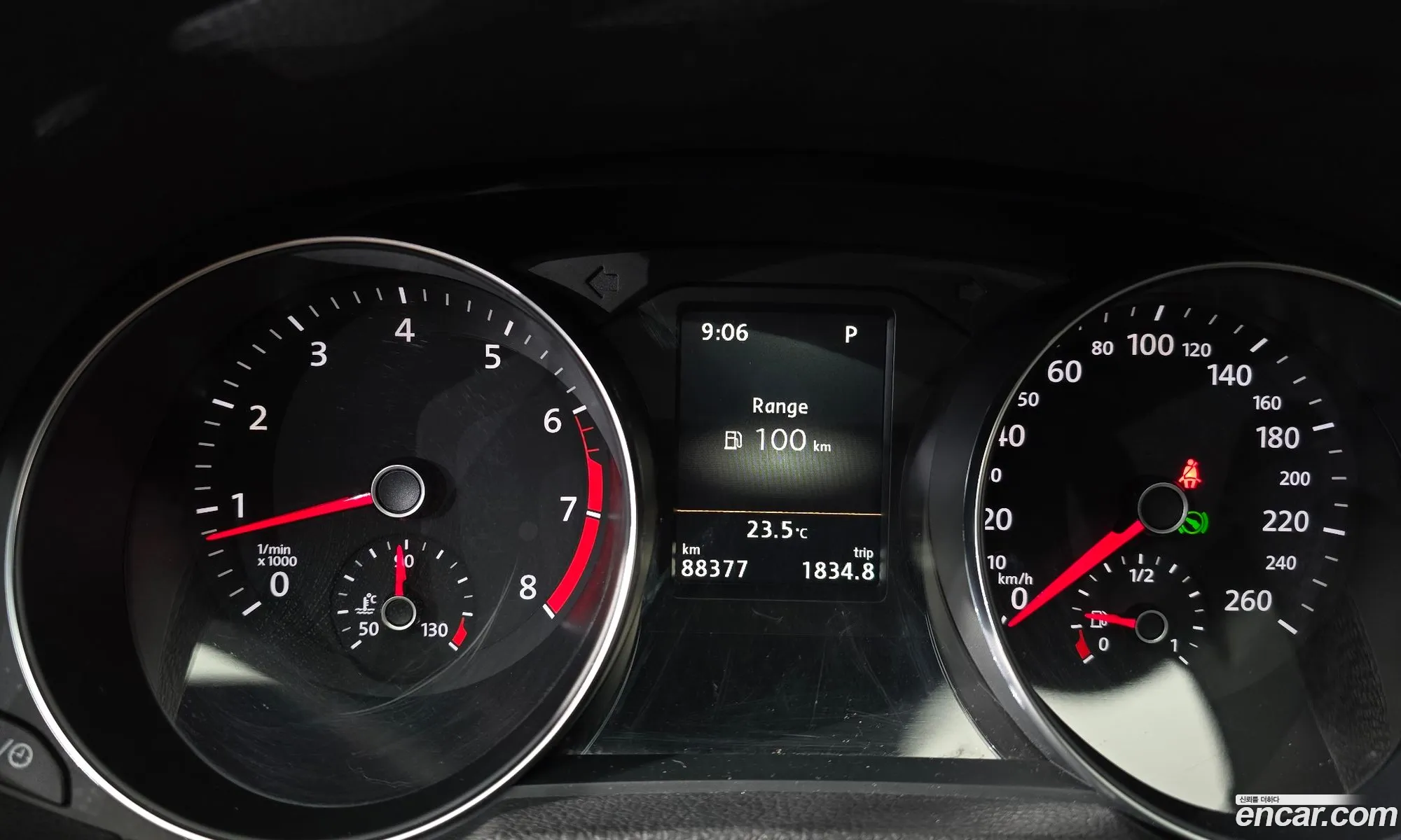 Volkswagen Passat 2018 — 30