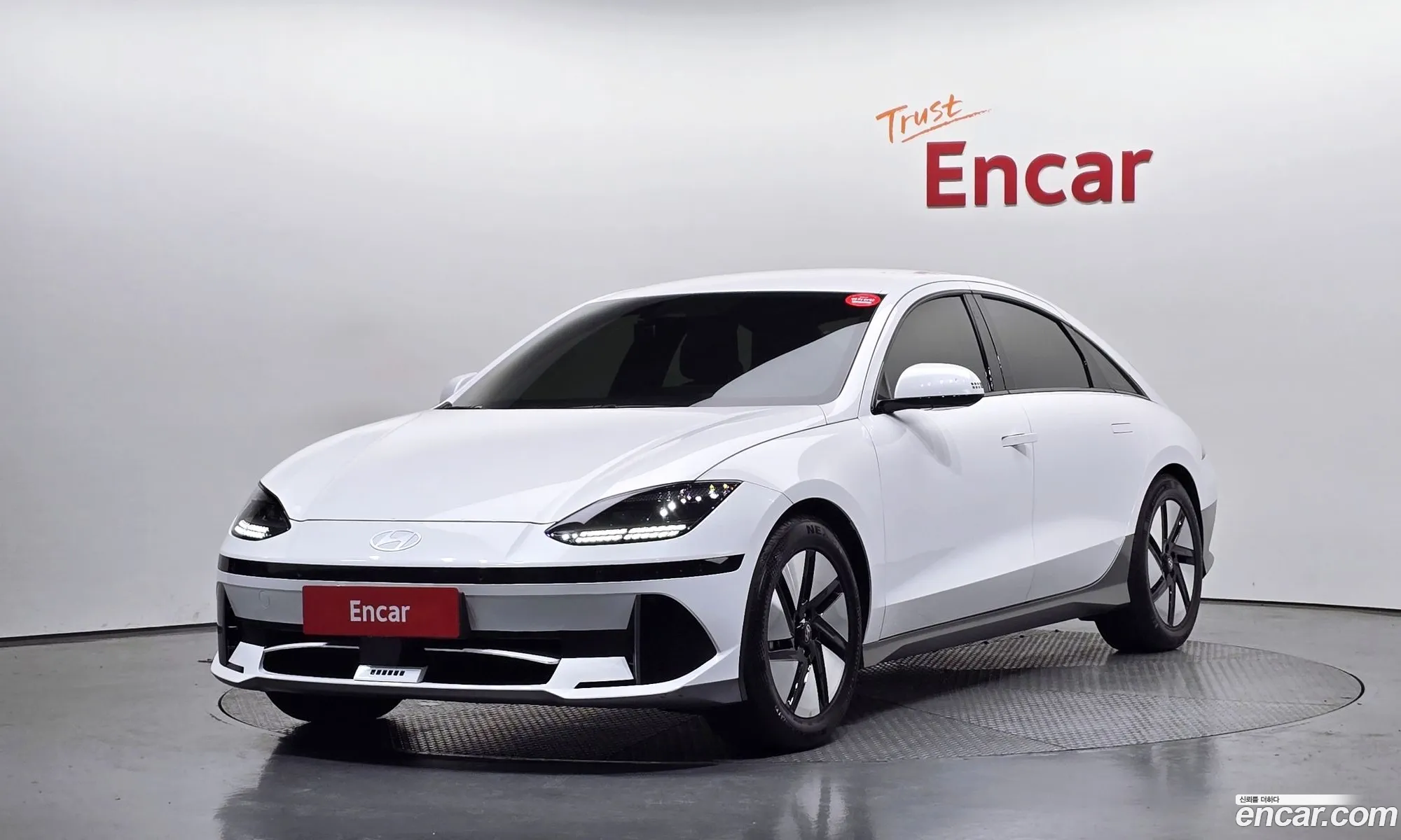 Hyundai Ioniq 6 2023 — 3