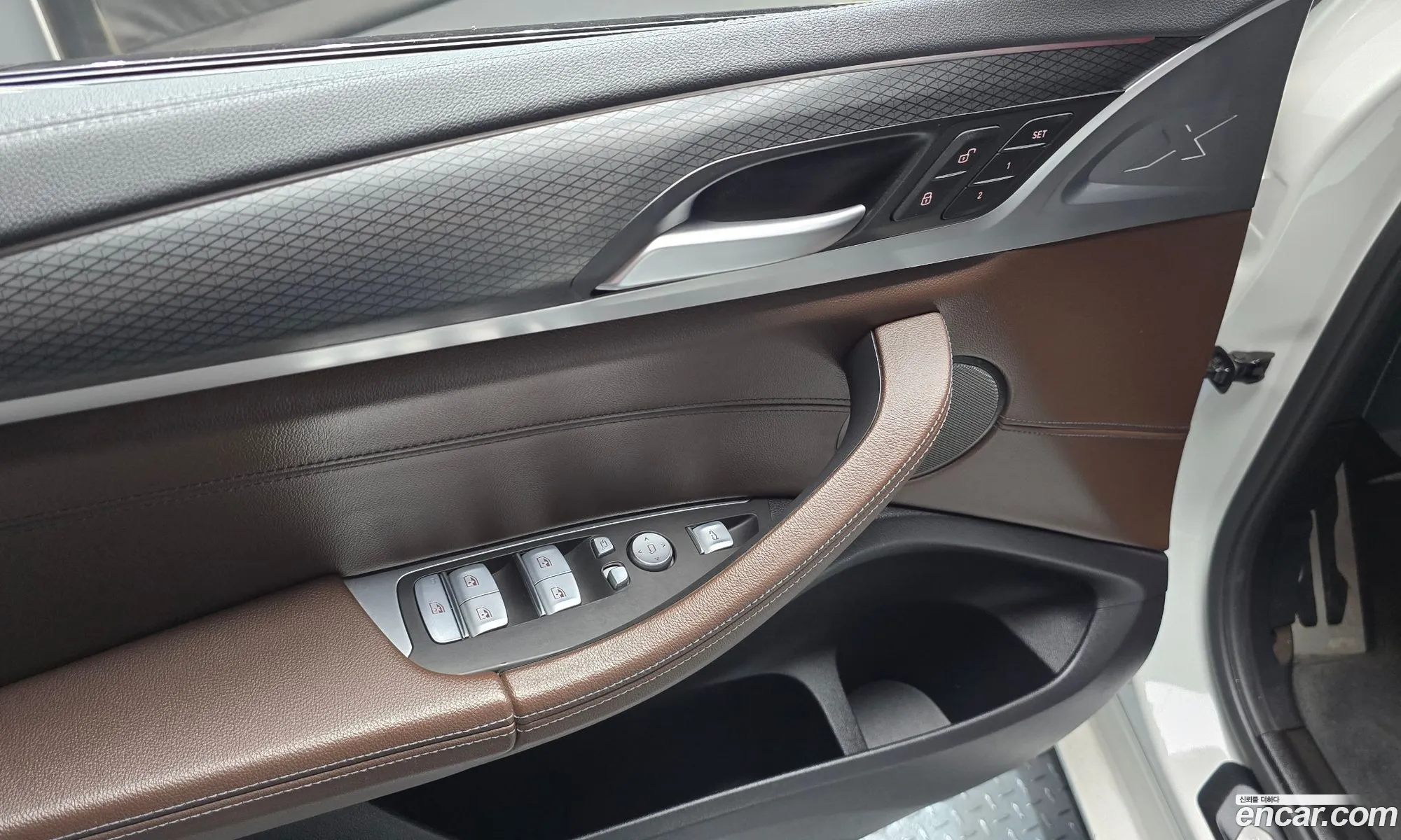 BMW X4 2023 — 2