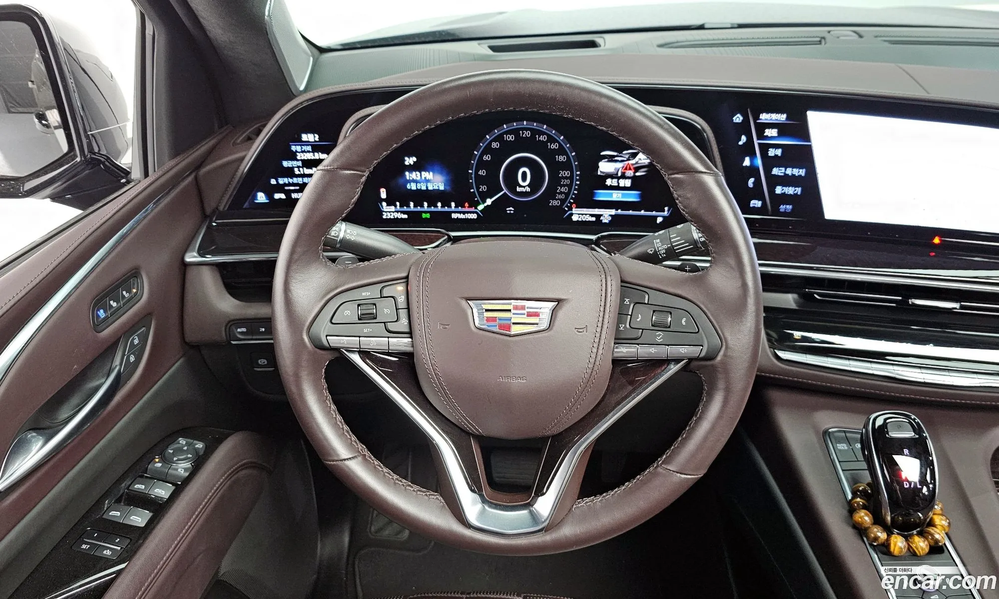 Cadillac Escalade 2022 — 7