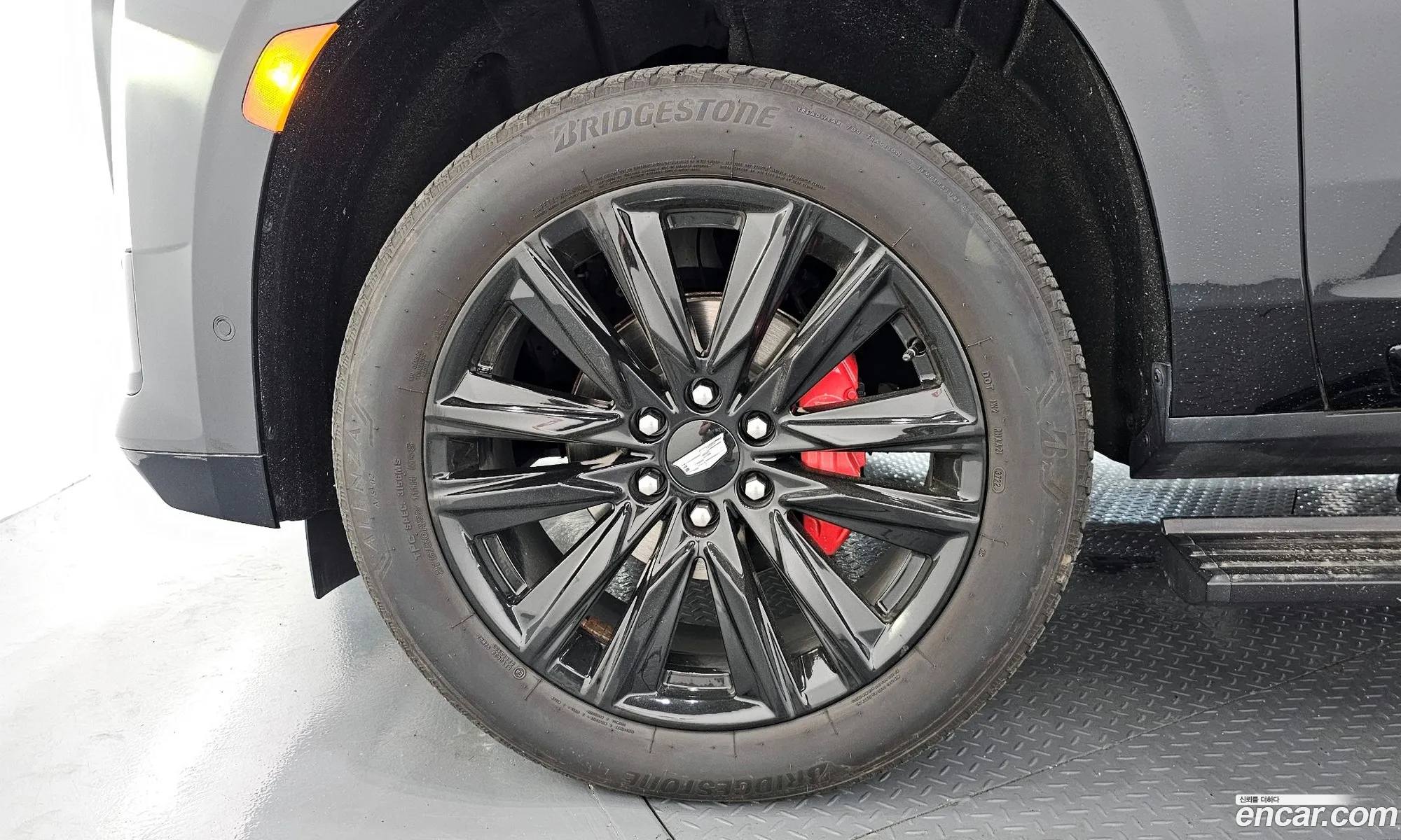 Cadillac Escalade 2022 — 19