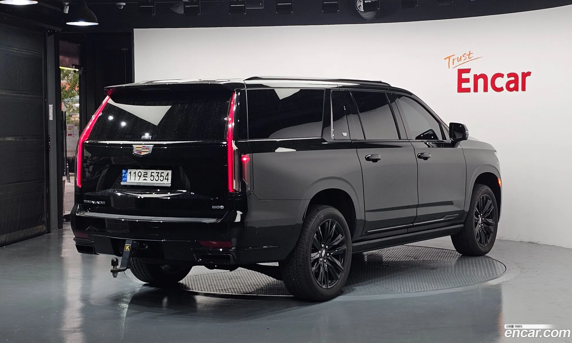 Cadillac Escalade 2022 — 2